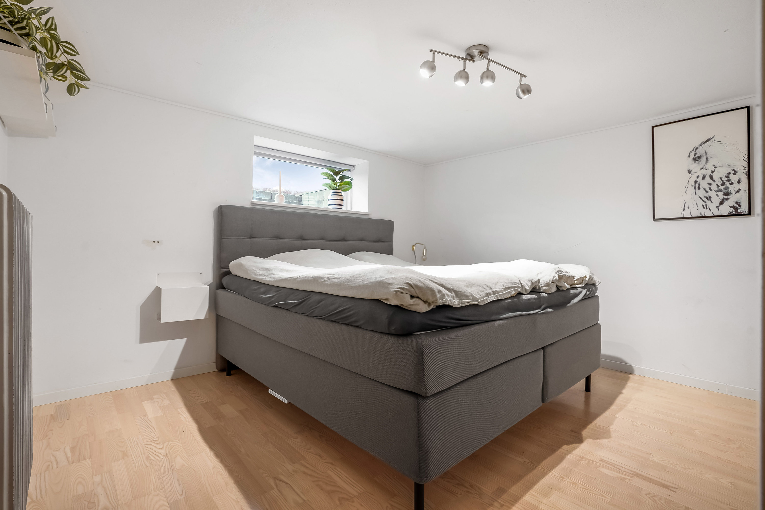 Fremhævet værelse billede i fuldskærmstilstand. Billede af Lindevej 1, 7200 Grindsted