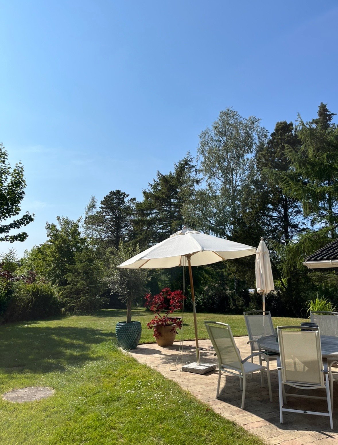 Fremhævet sommerbillede billede i fuldskærmstilstand. Billede af Steenleng-Åsen 2, Rågeleje, 3210 Vejby