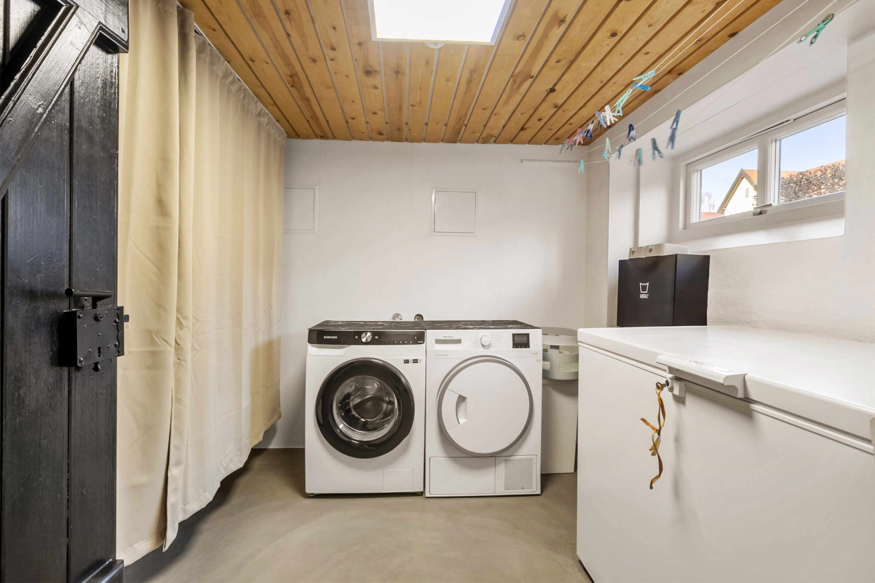 Fremhævet værelse billede i fuldskærmstilstand. Billede af Jørgensgård 30, 6200 Aabenraa