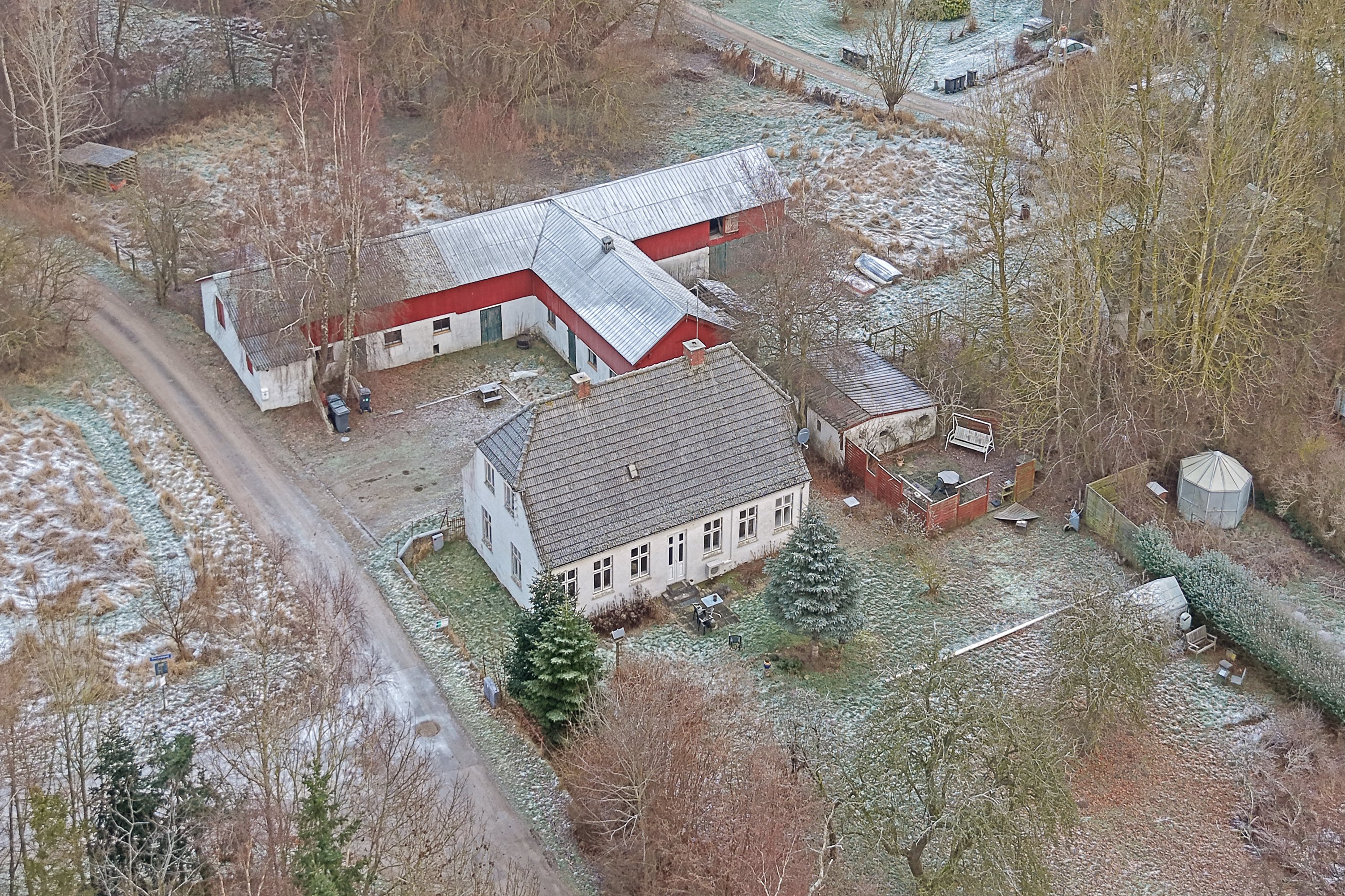 Fremhævet luftfoto billede i fuldskærmstilstand. Billede af Svovlsbjergvej 15, Kisserup, 4300 Holbæk