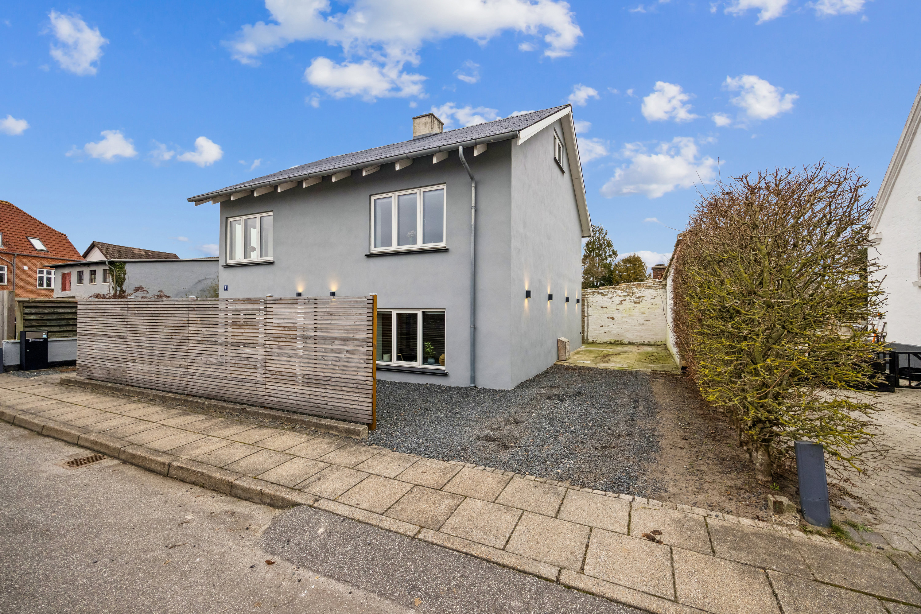 Fremhævet andet billede i fuldskærmstilstand. Billede af Venøvej 1, 9400 Nørresundby