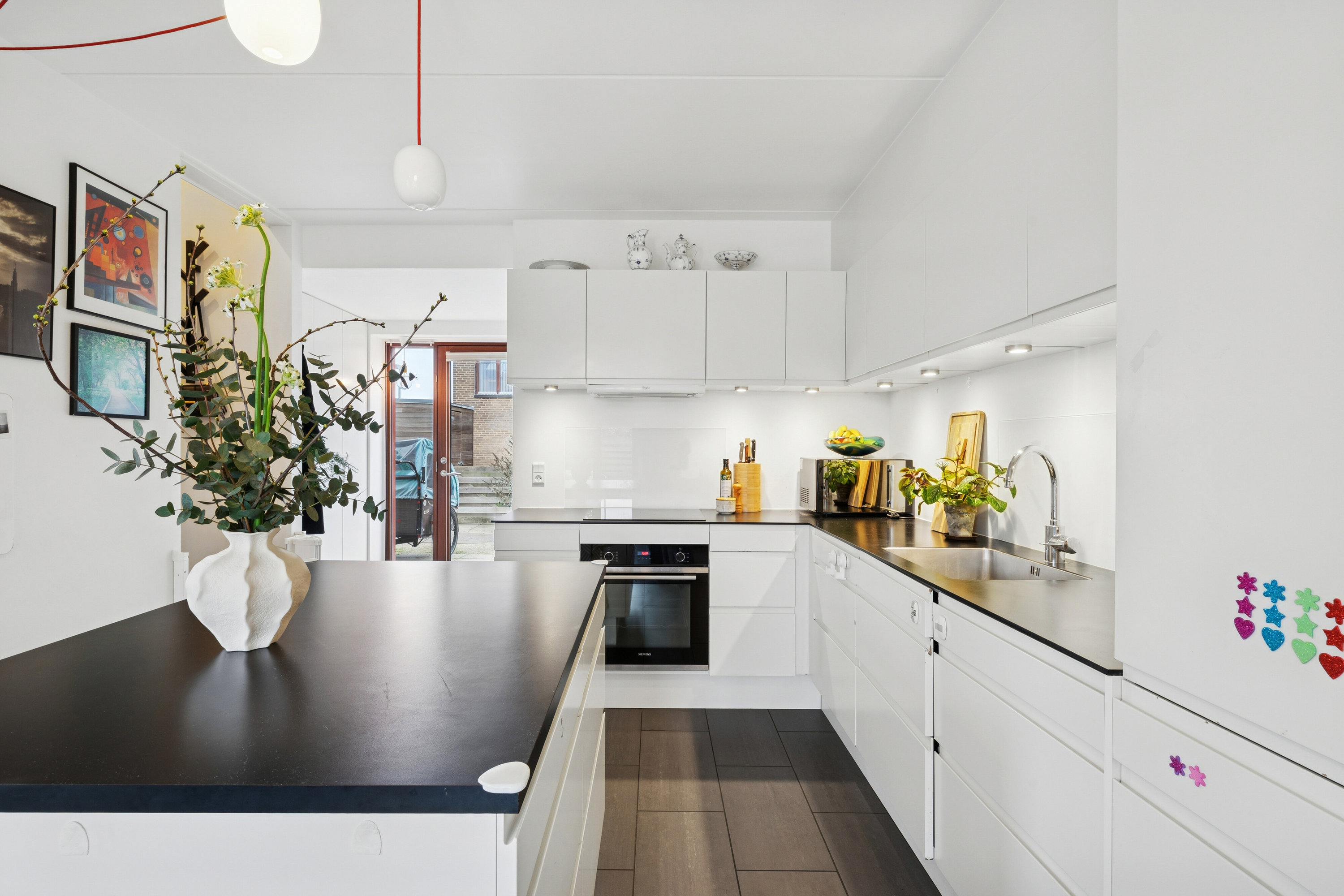 Fremhævet køkken billede i fuldskærmstilstand. Billede af Tom Kristensens Vej 87, 2300 København S