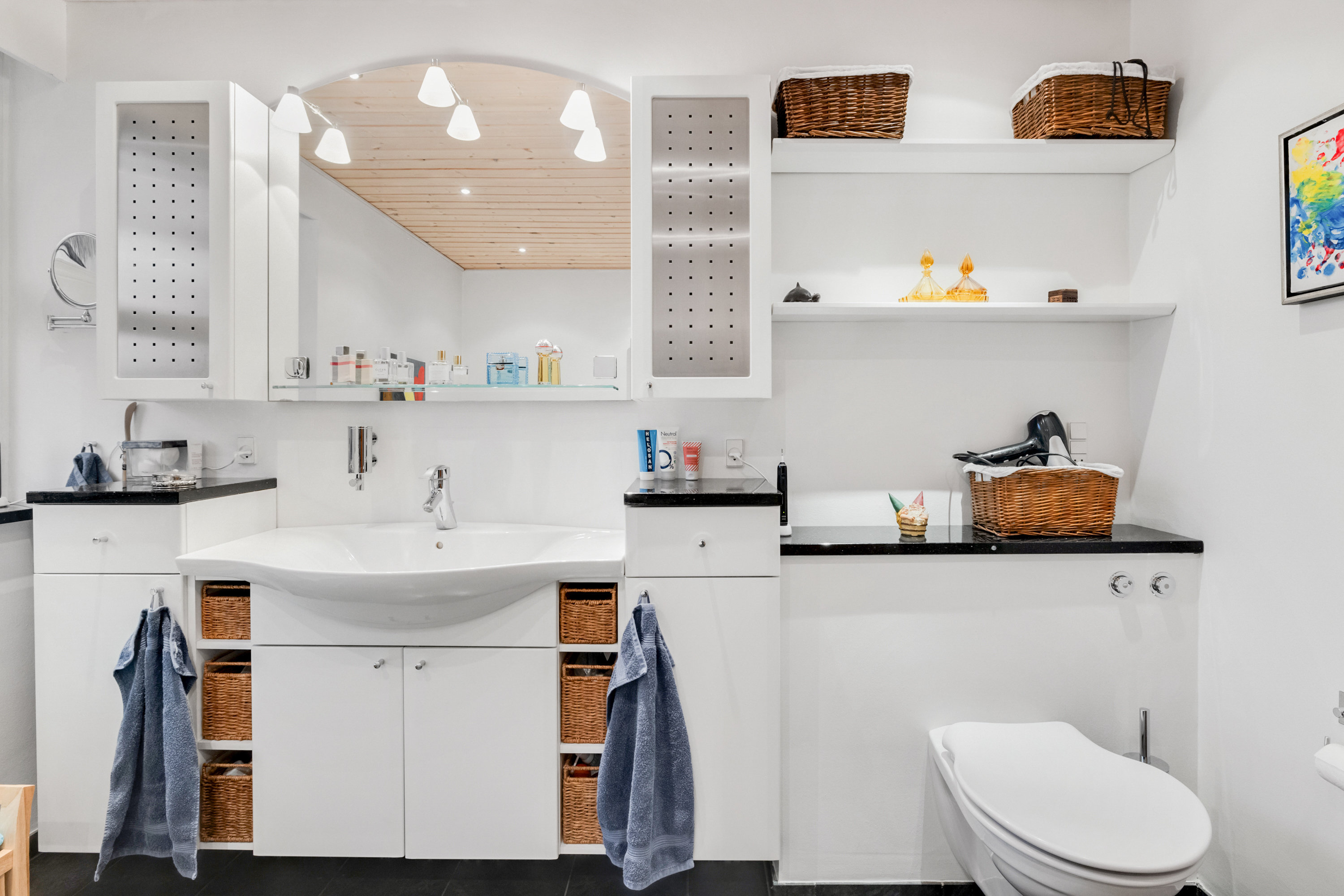 Fremhævet  billede i fuldskærmstilstand. Billede af Solbærvej 9, 8471 Sabro