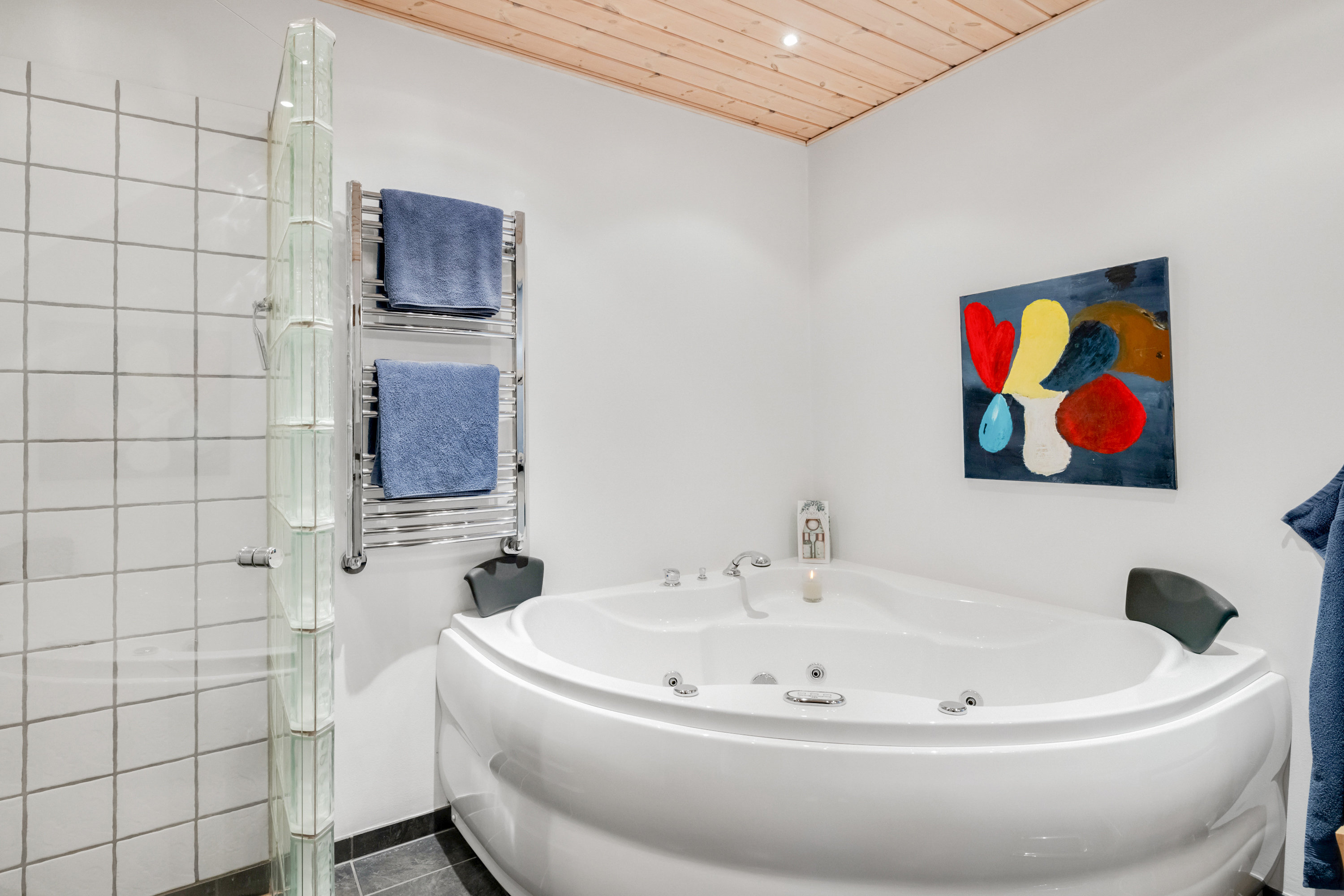 Fremhævet  billede i fuldskærmstilstand. Billede af Solbærvej 9, 8471 Sabro