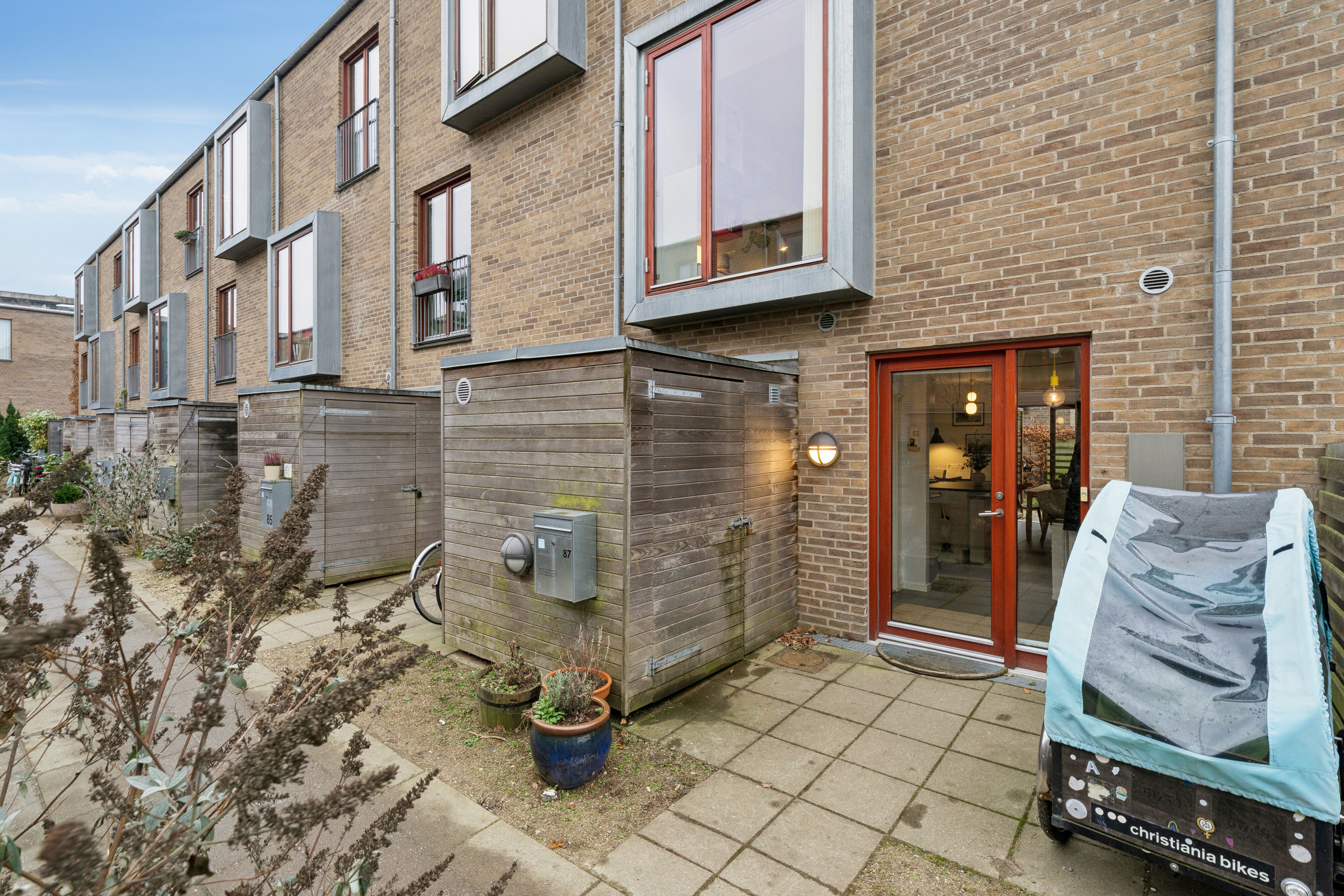 Fremhævet set fra vejen billede i fuldskærmstilstand. Billede af Tom Kristensens Vej 87, 2300 København S