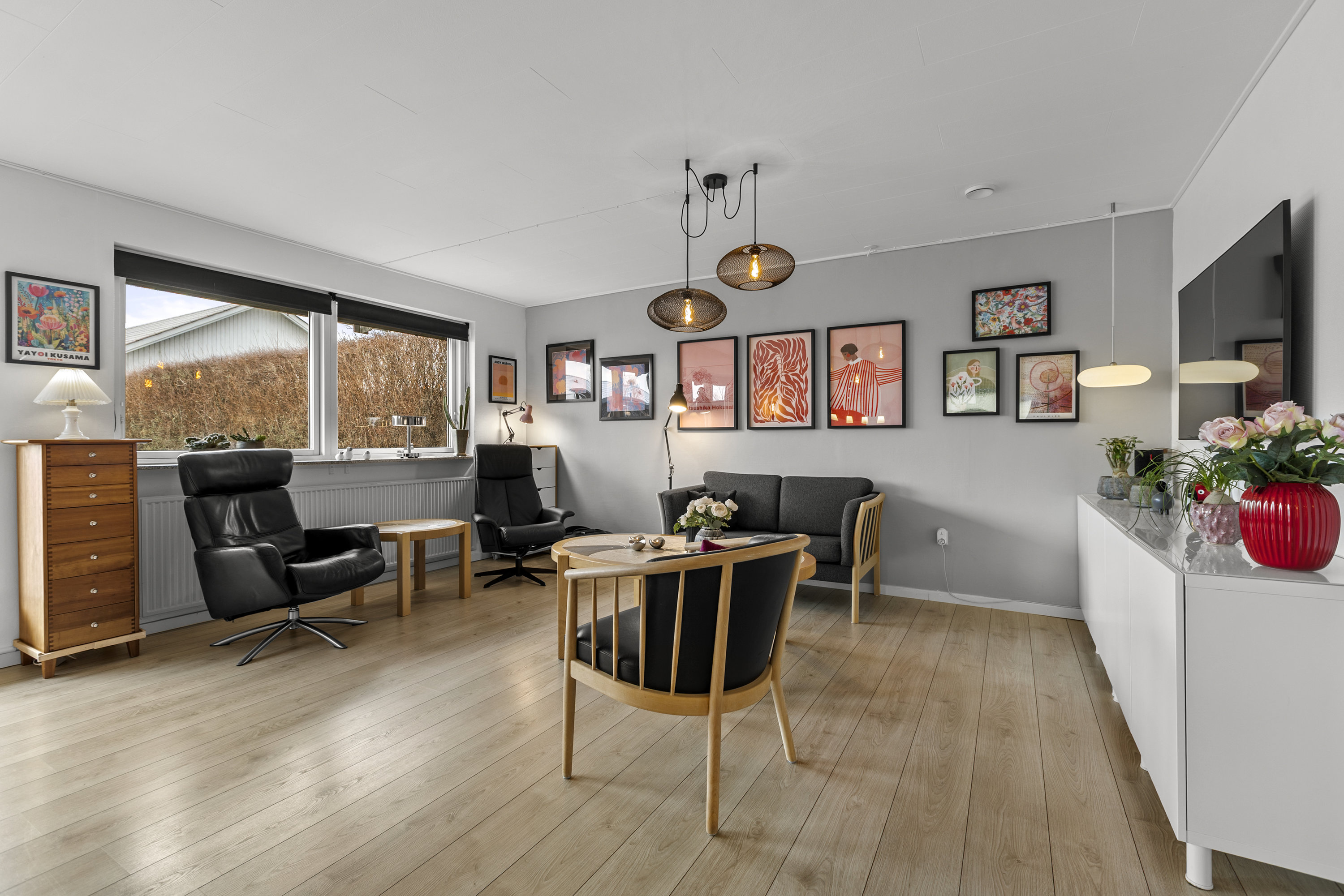 Fremhævet stue billede i fuldskærmstilstand. Billede af Møllegårdsvej 123A, 4295 Stenlille