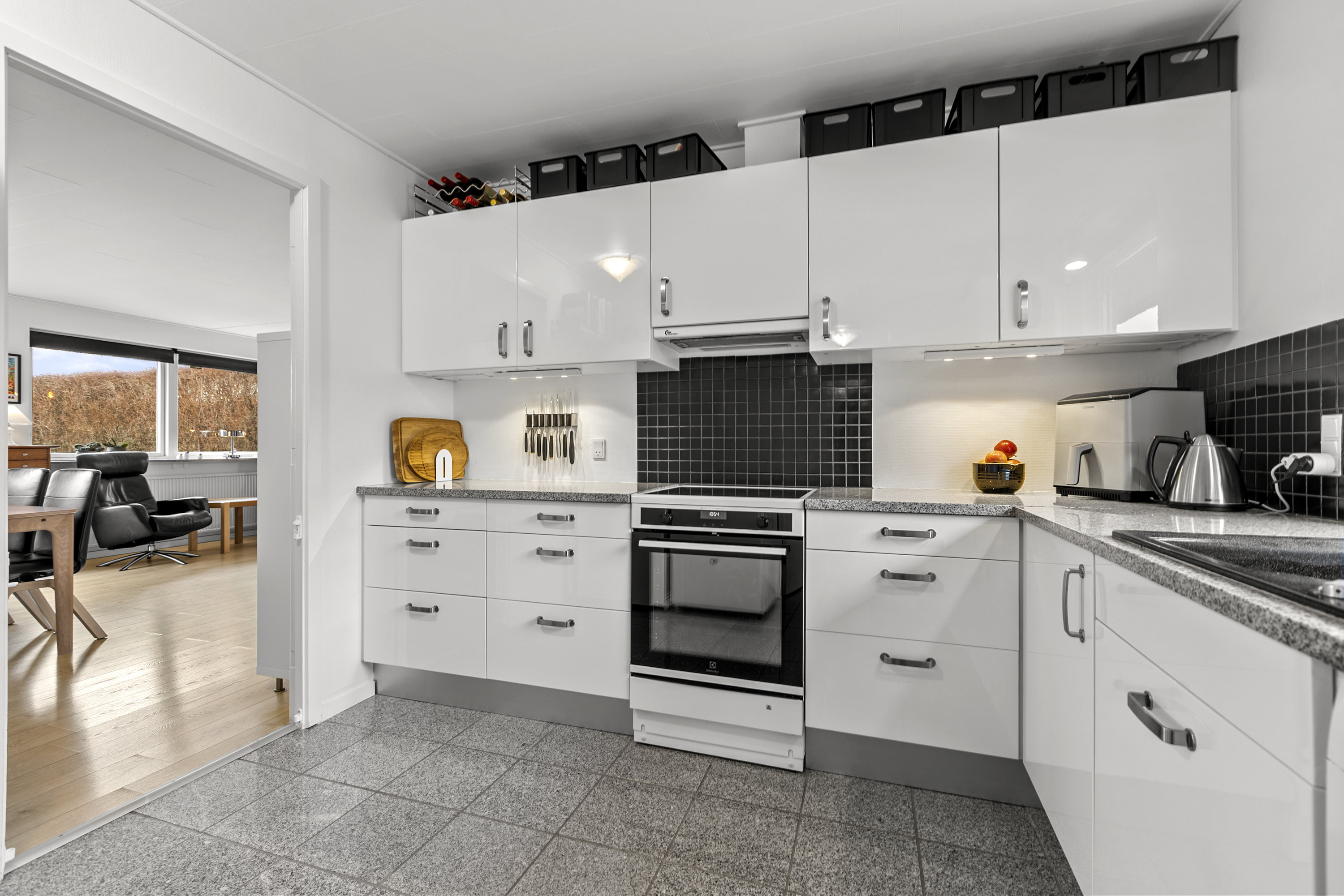 Fremhævet køkken billede i fuldskærmstilstand. Billede af Møllegårdsvej 123A, 4295 Stenlille