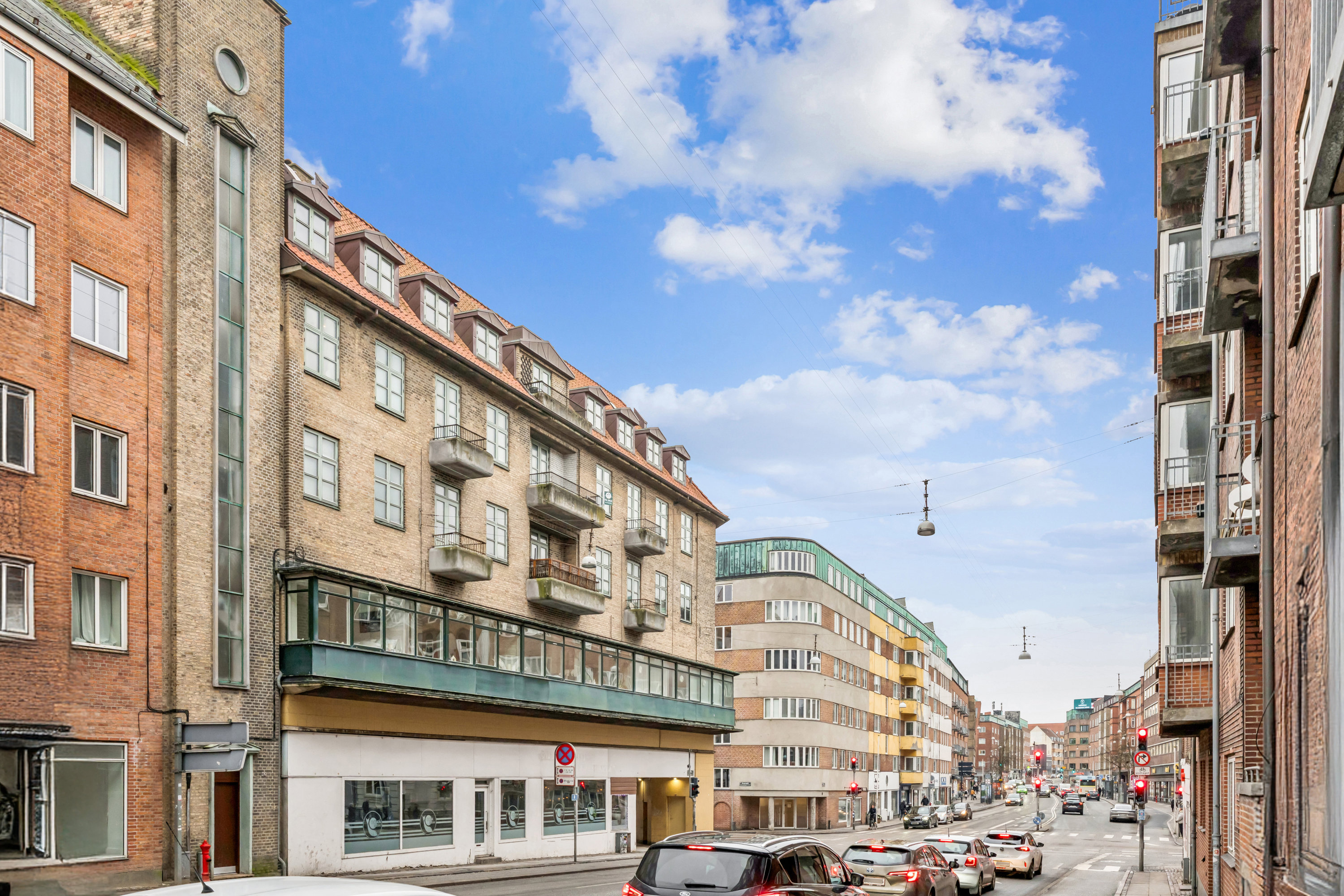 Fremhævet andet billede i fuldskærmstilstand. Billede af Vesterbro 92, 3., 9000 Aalborg