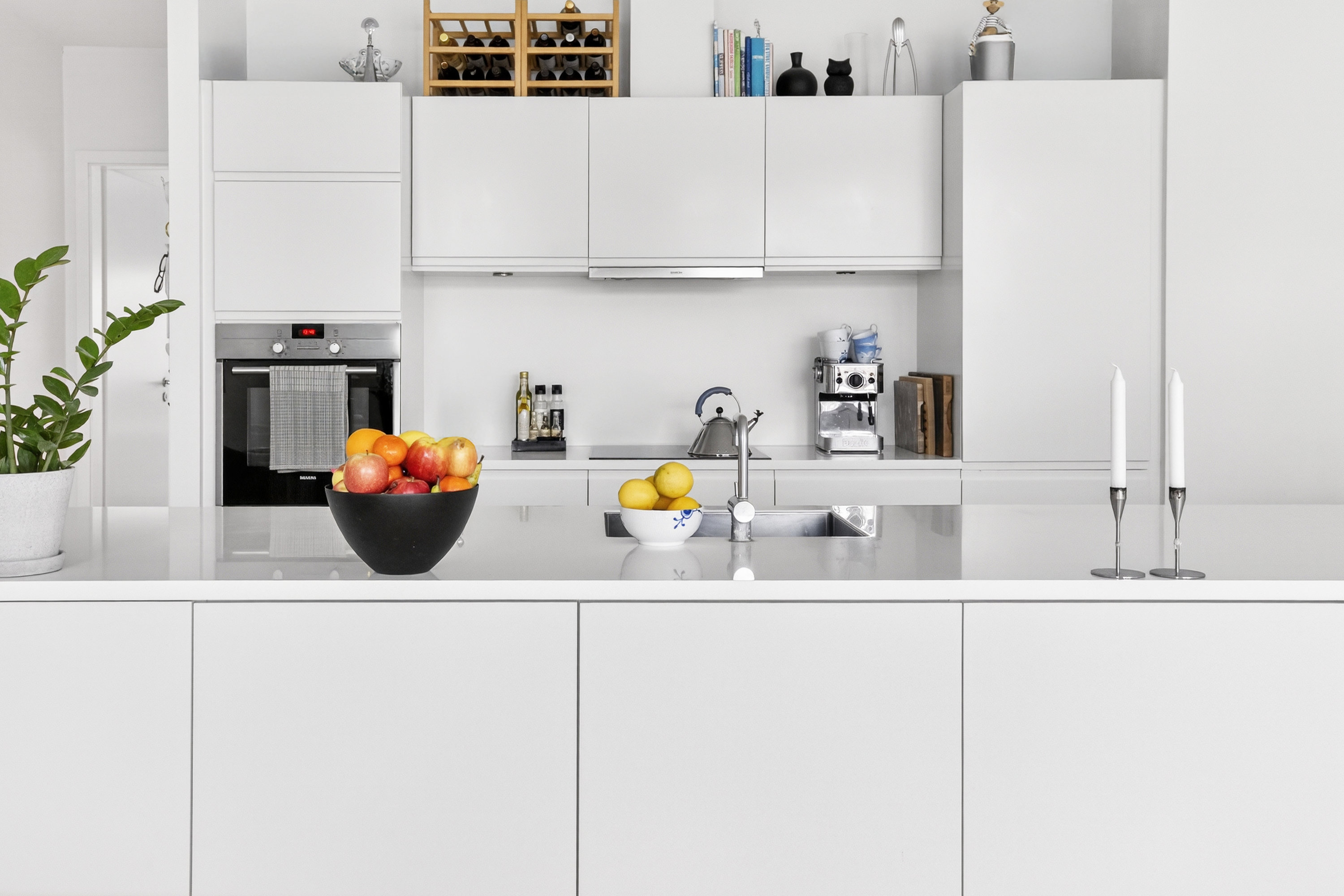 Fremhævet køkken billede i fuldskærmstilstand. Billede af Kongevænget 7, Smørumnedre, 2765 Smørum