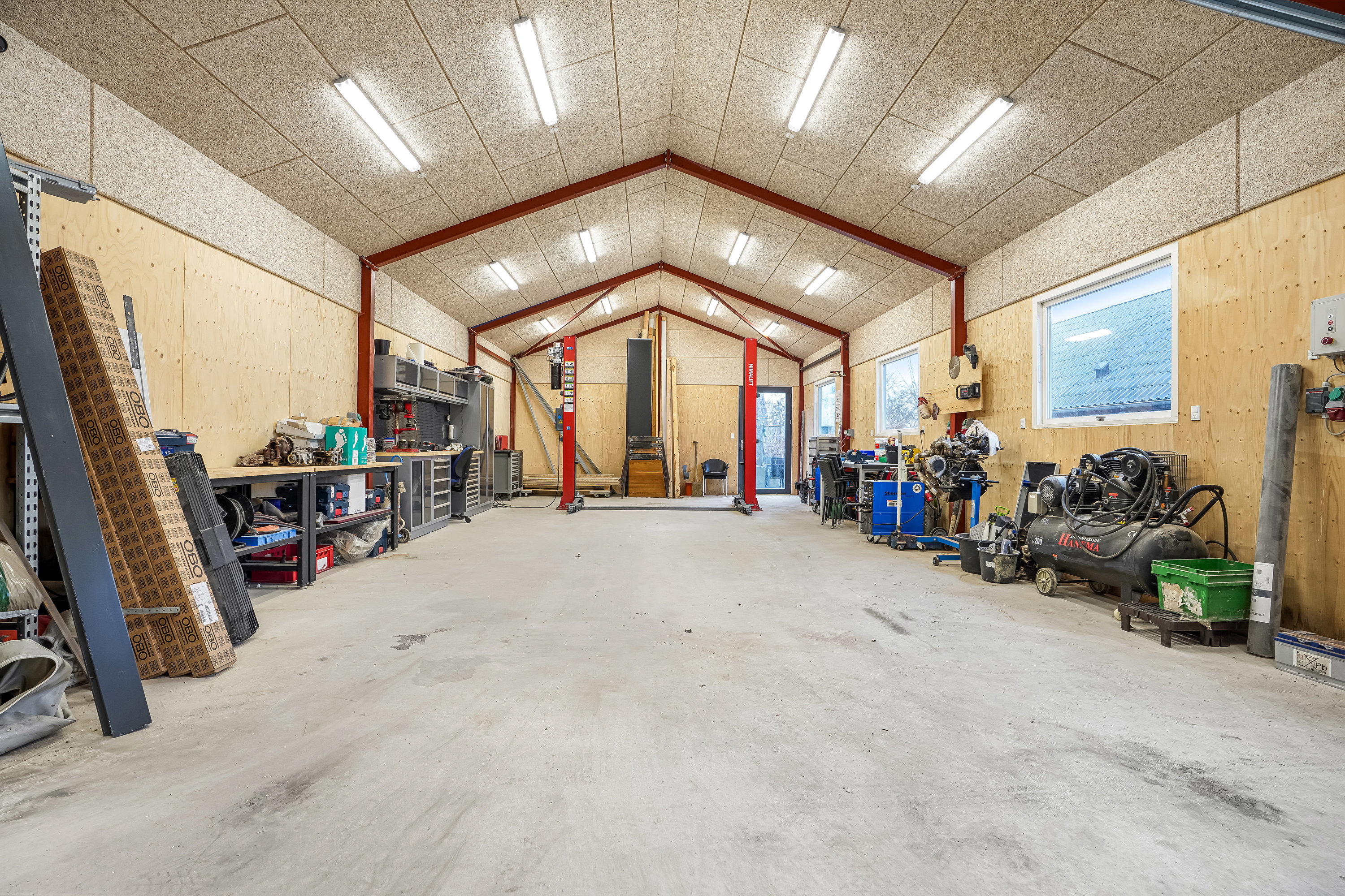 Fremhævet andet billede i fuldskærmstilstand. Billede af Bredgade 95, 7250 Hejnsvig