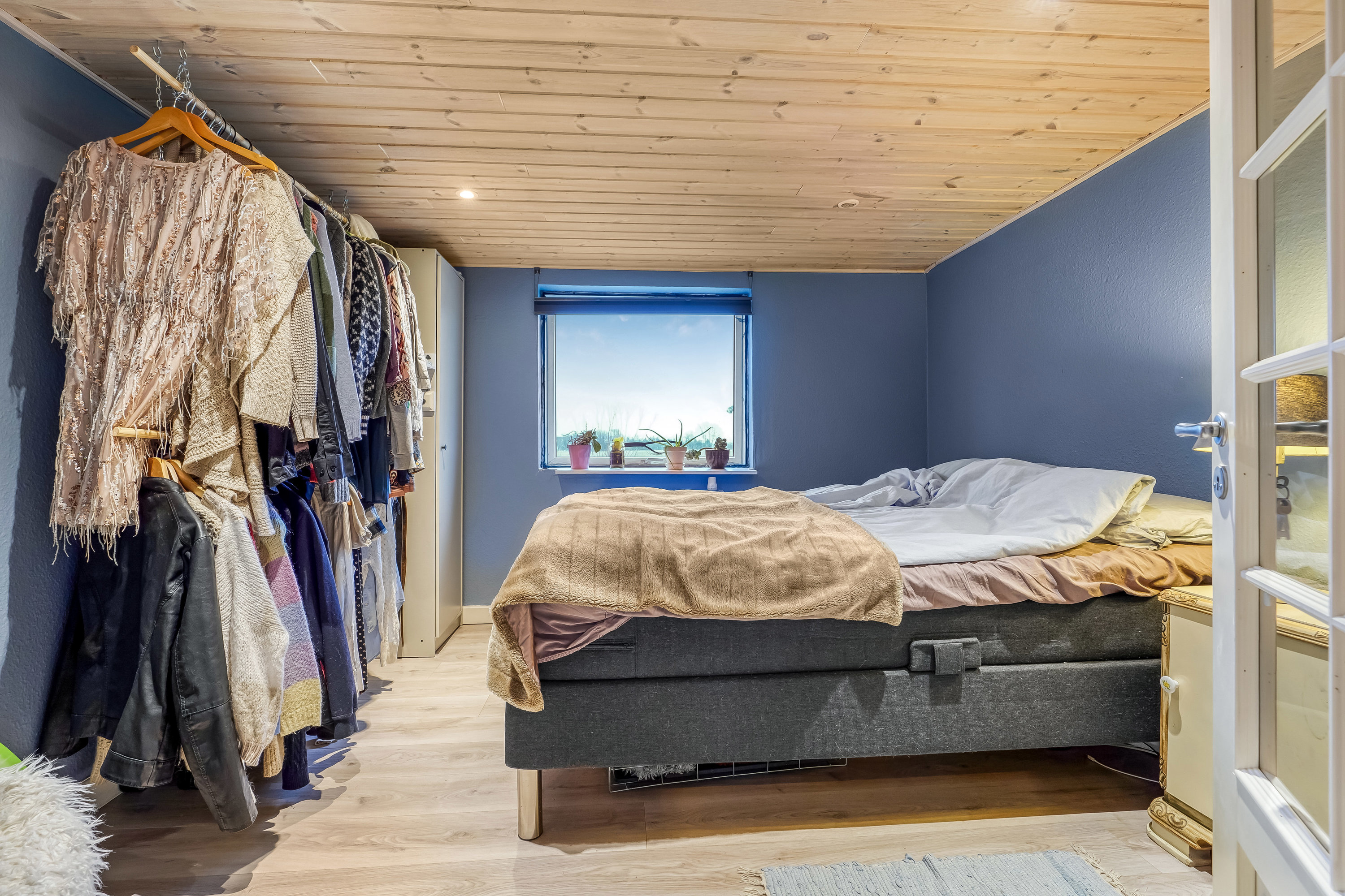 Fremhævet værelse billede i fuldskærmstilstand. Billede af Saksmosevej 13, 7300 Jelling