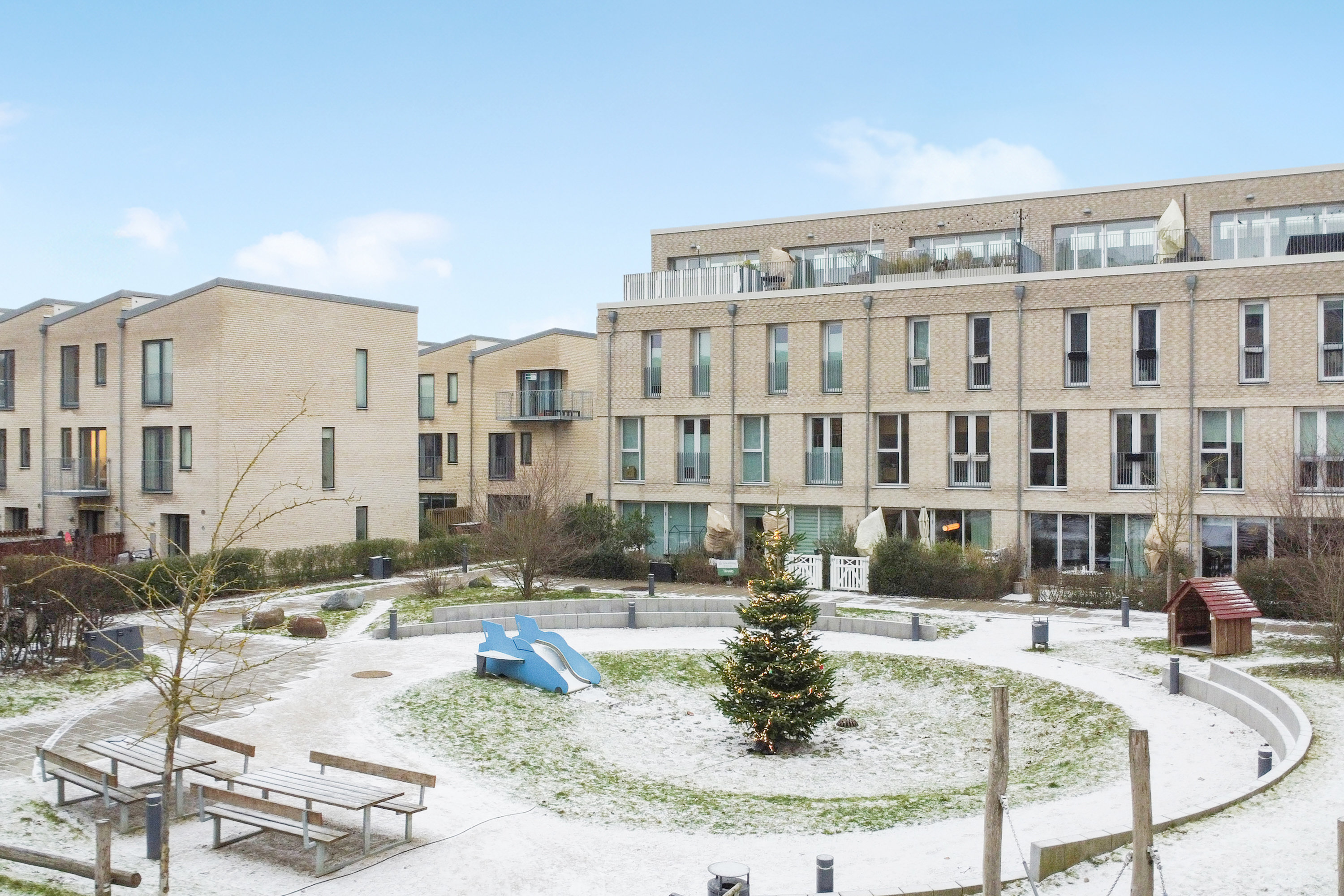 Fremhævet andet billede i fuldskærmstilstand. Billede af Doris Lessings Vej 13E, 2300 København S