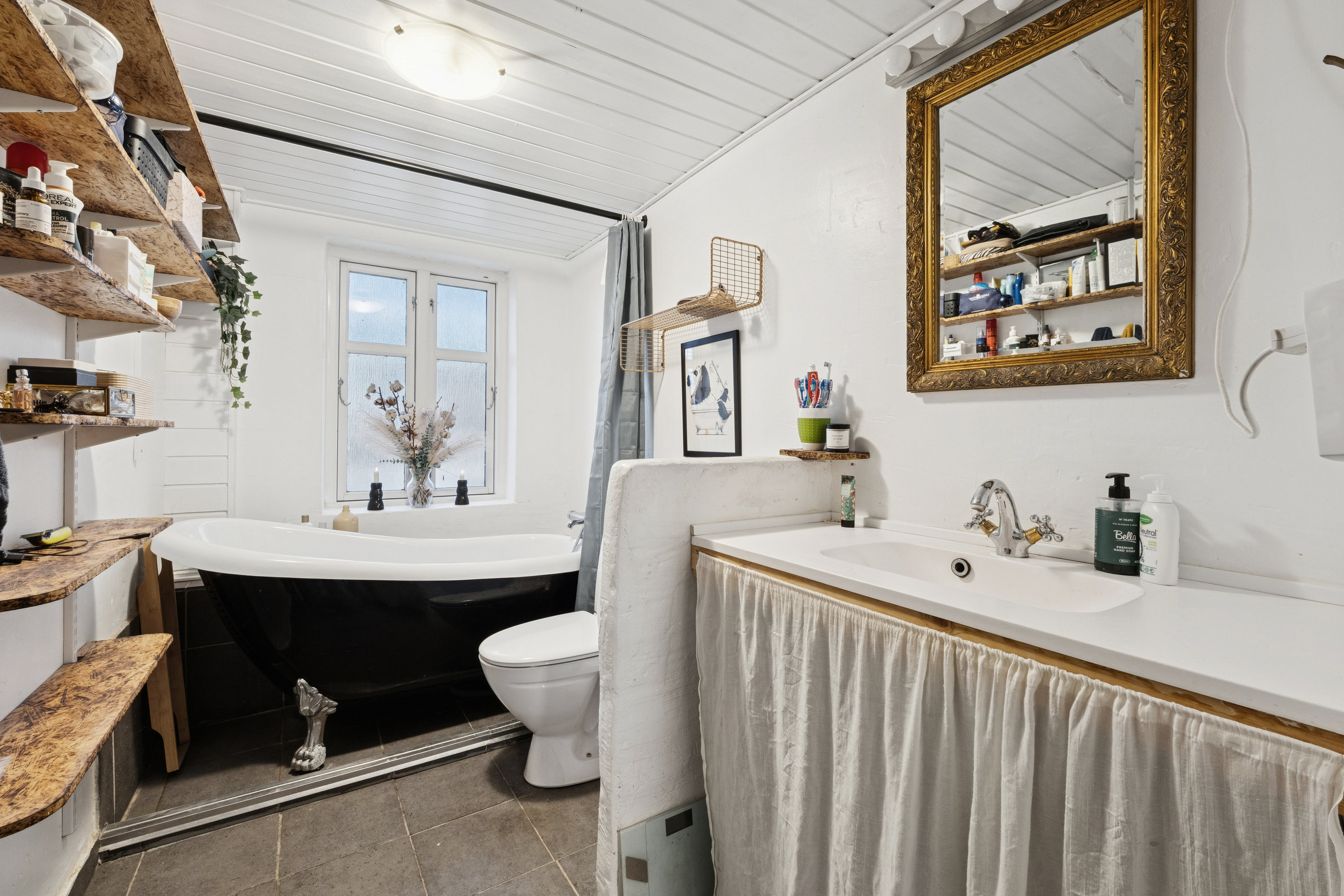 Fremhævet badeværelse billede i fuldskærmstilstand. Billede af Sødalvej 12, Rødding, 8830 Tjele