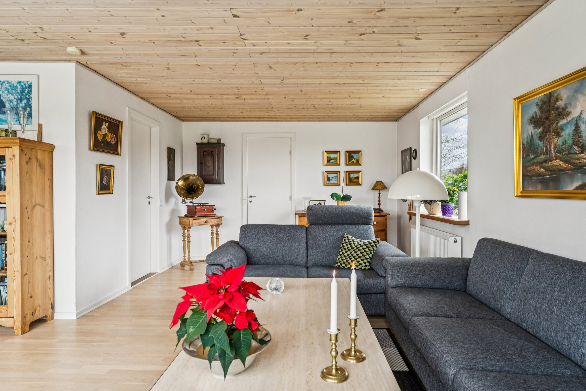 Fremhævet stue billede i fuldskærmstilstand. Billede af Musvitvej 14, Øster Bjerregrav, 8920 Randers NV