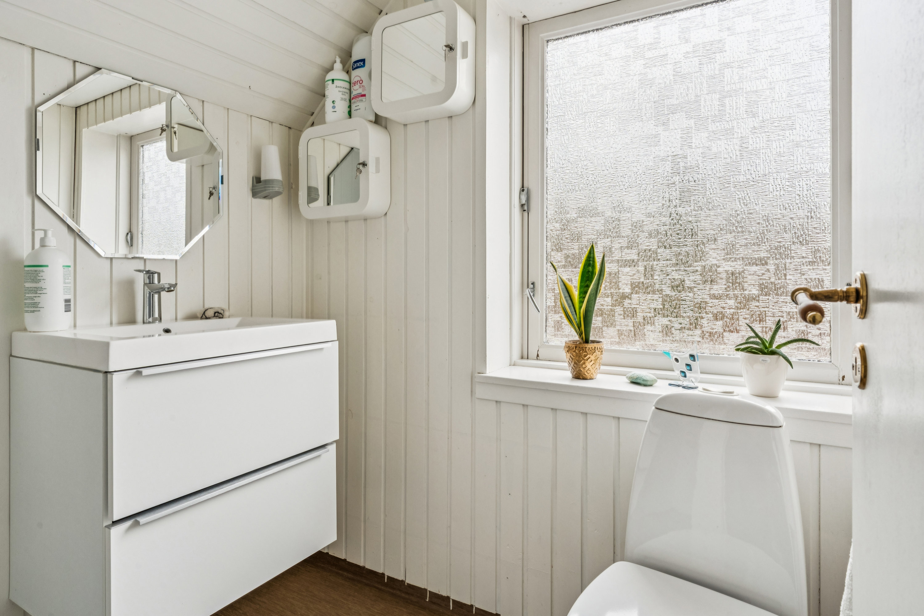 Fremhævet badeværelse billede i fuldskærmstilstand. Billede af Nymøllevej 35, Barmer, 9240 Nibe