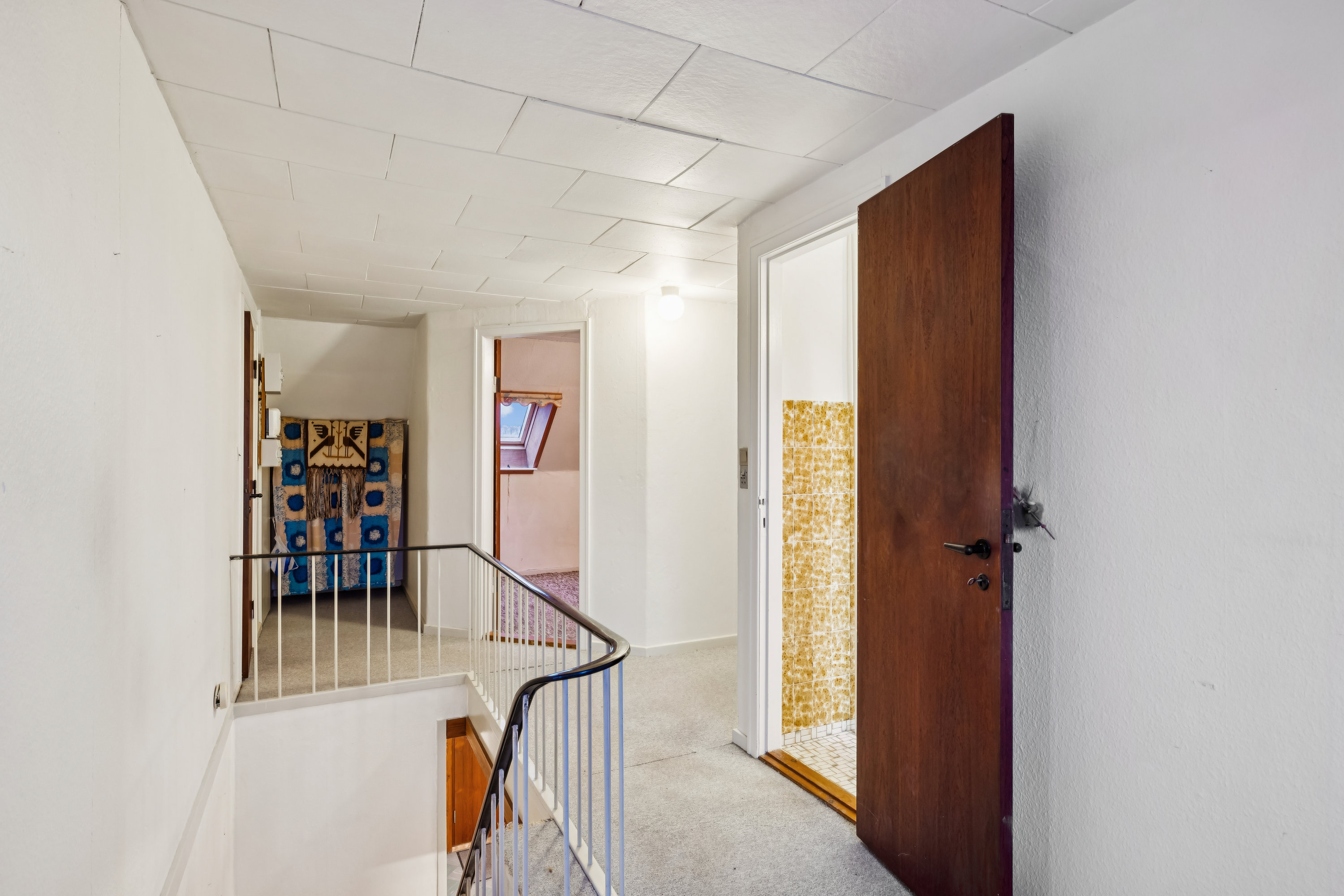 Fremhævet gang billede i fuldskærmstilstand. Billede af Ådalen 22, Skørring, 8544 Mørke