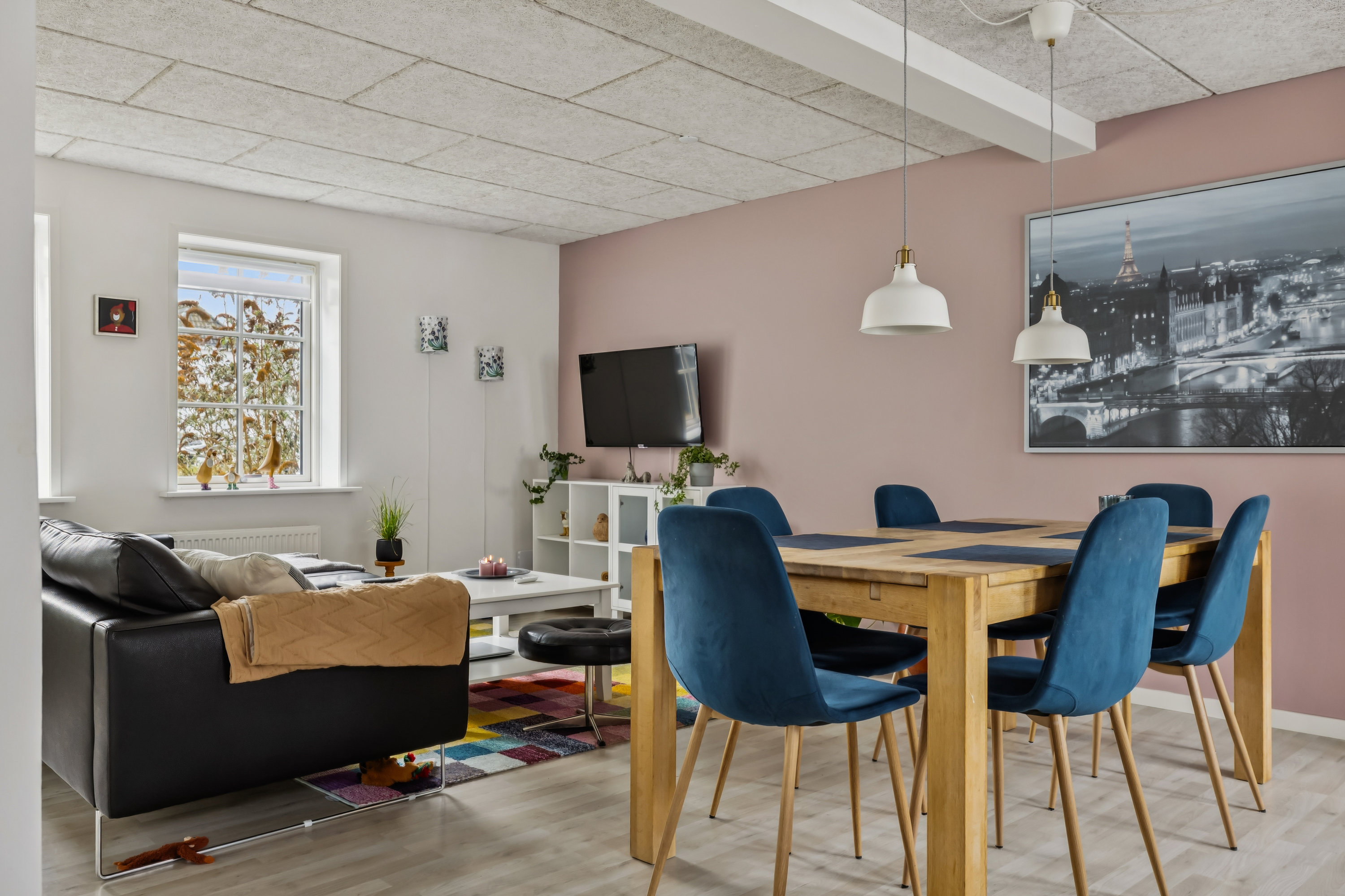 Fremhævet stue billede i fuldskærmstilstand. Billede af Thorvald Niss Gade 4, 5610 Assens