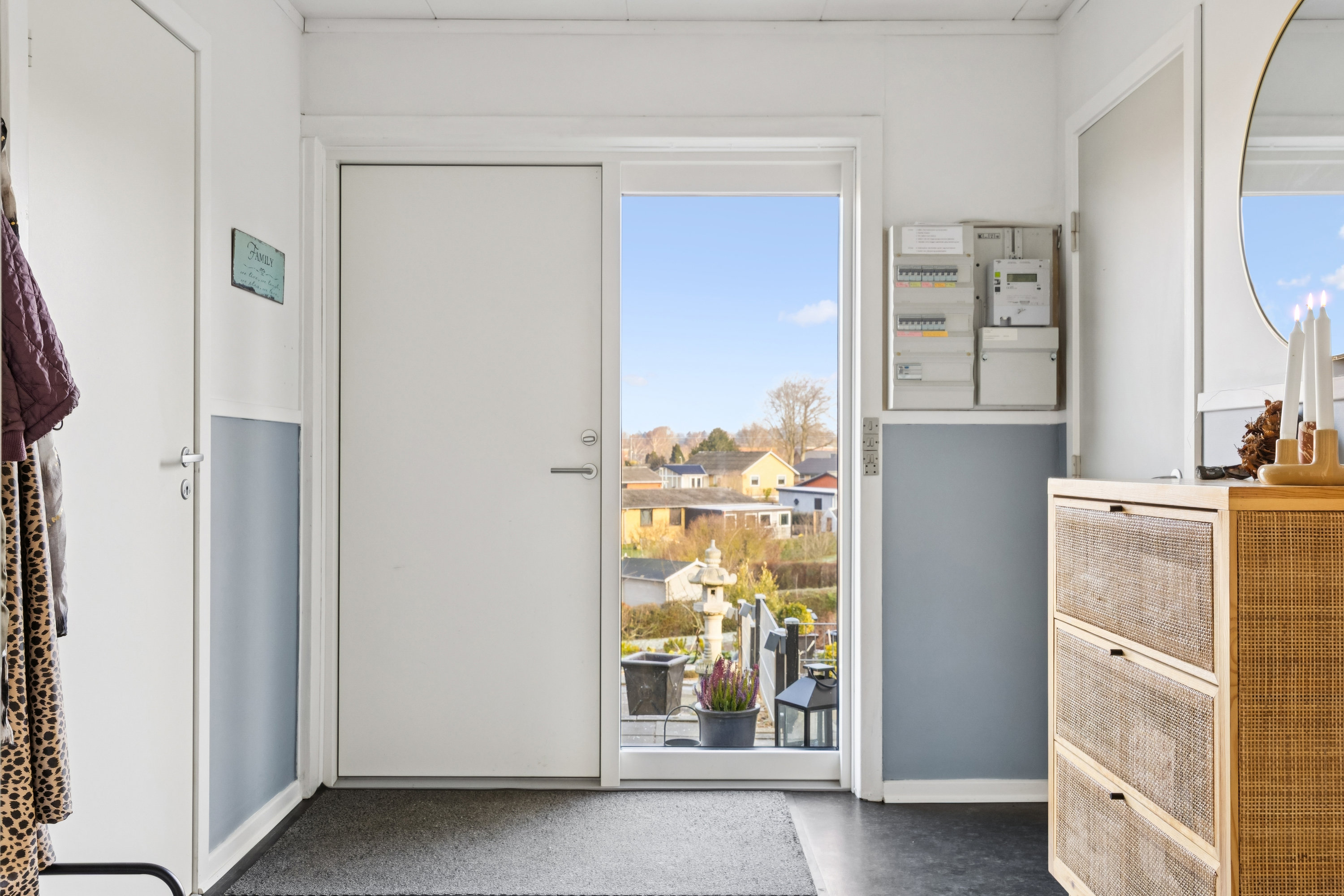 Miniaturebillede 2: entré. Billede af Ved Grotten 12, 5610 Assens