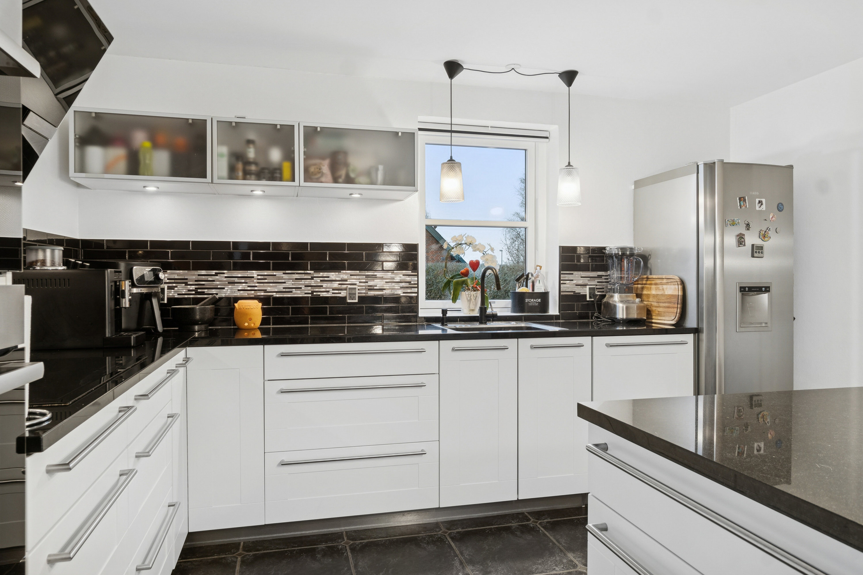Fremhævet køkken billede i fuldskærmstilstand. Billede af Egebjergvej 104, Sørbymagle, 4200 Slagelse