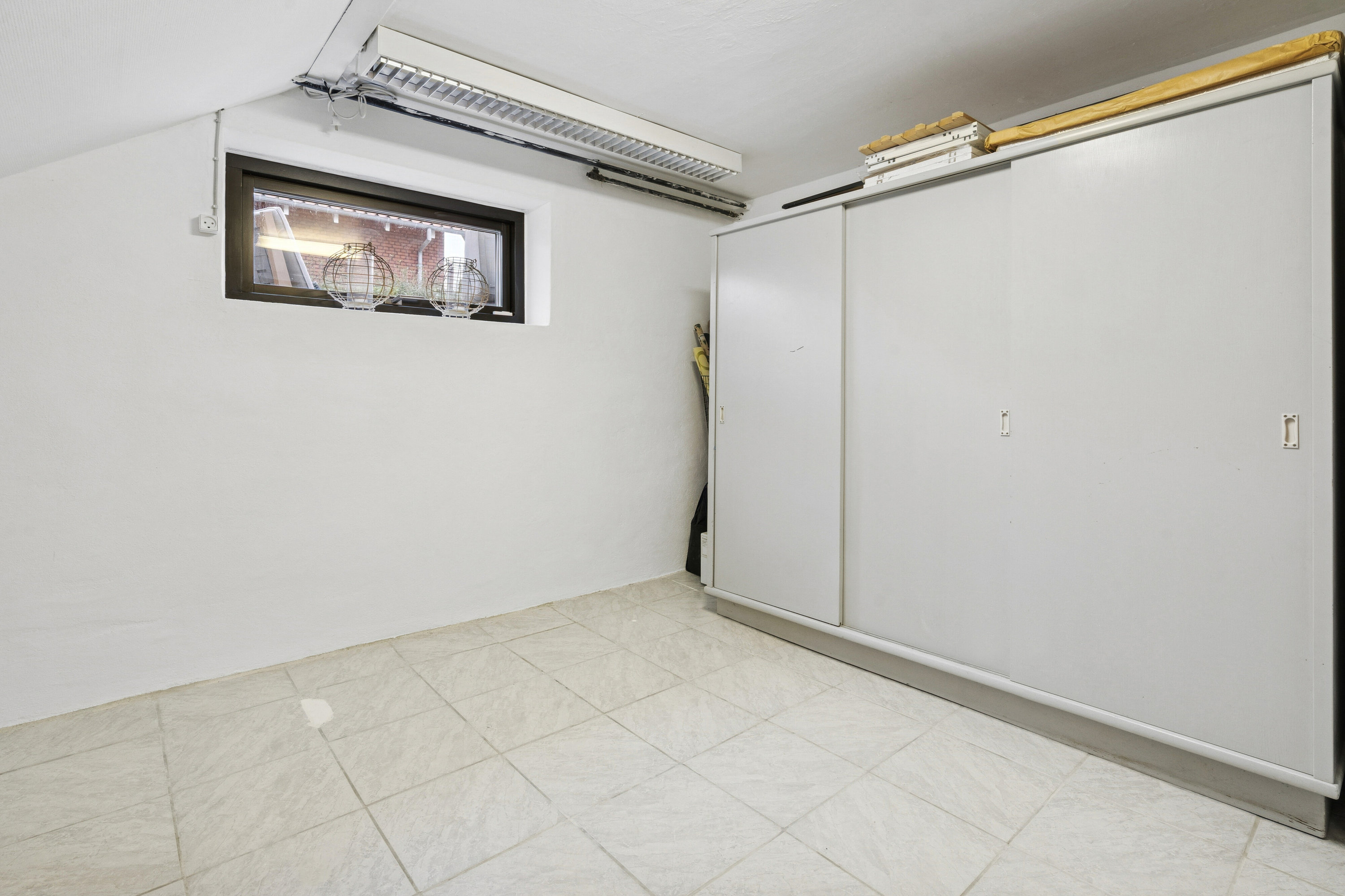 Fremhævet disponibelt rum billede i fuldskærmstilstand. Billede af Thornbæks Allé 22, 8270 Højbjerg