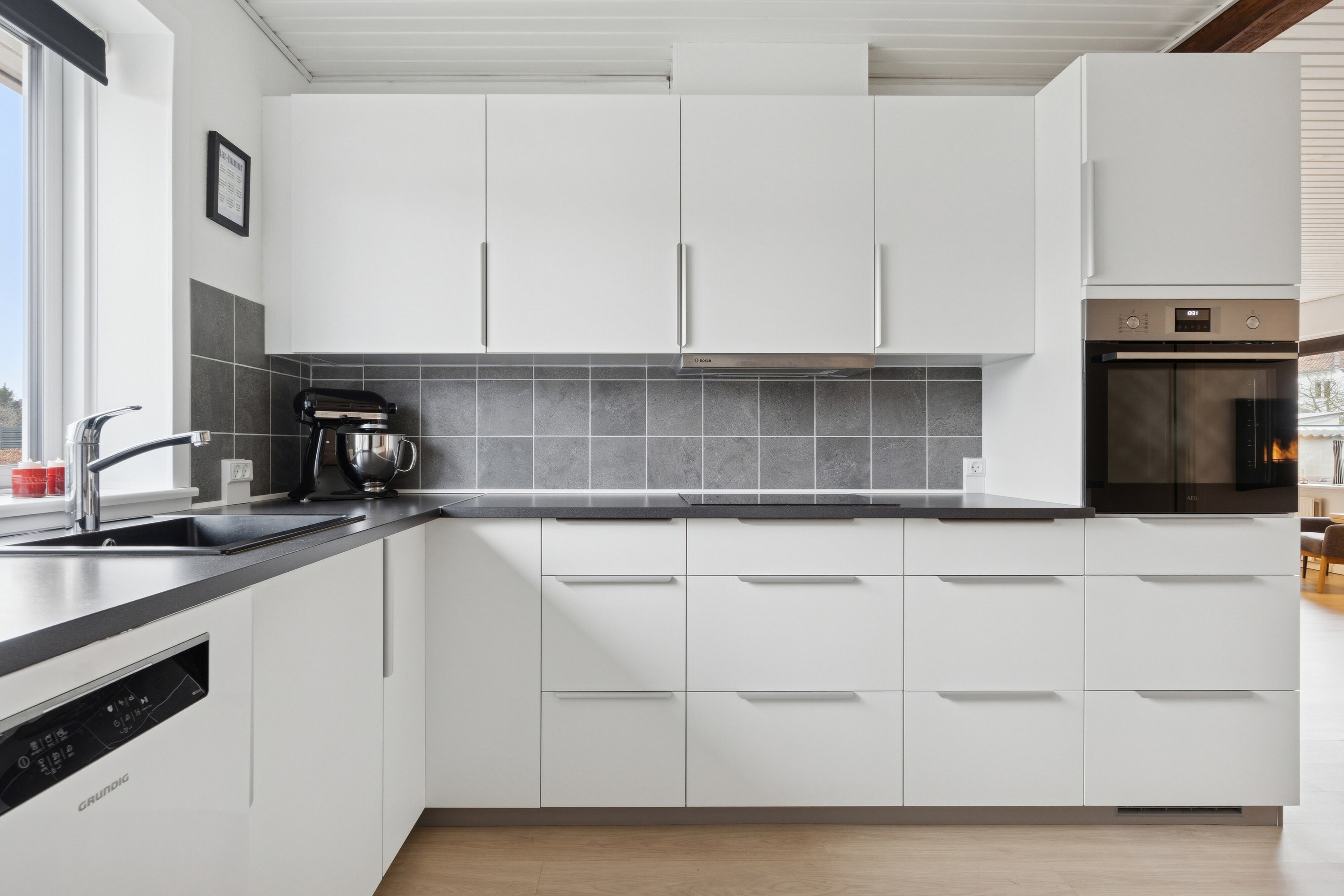 Fremhævet køkken billede i fuldskærmstilstand. Billede af Mosevænget 6, 6330 Padborg