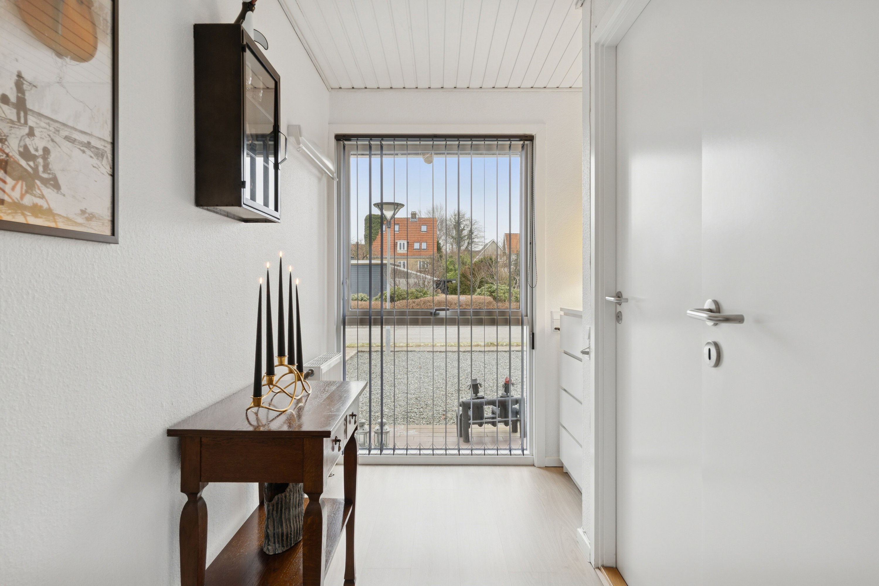 Fremhævet hall billede i fuldskærmstilstand. Billede af Mosevænget 6, 6330 Padborg