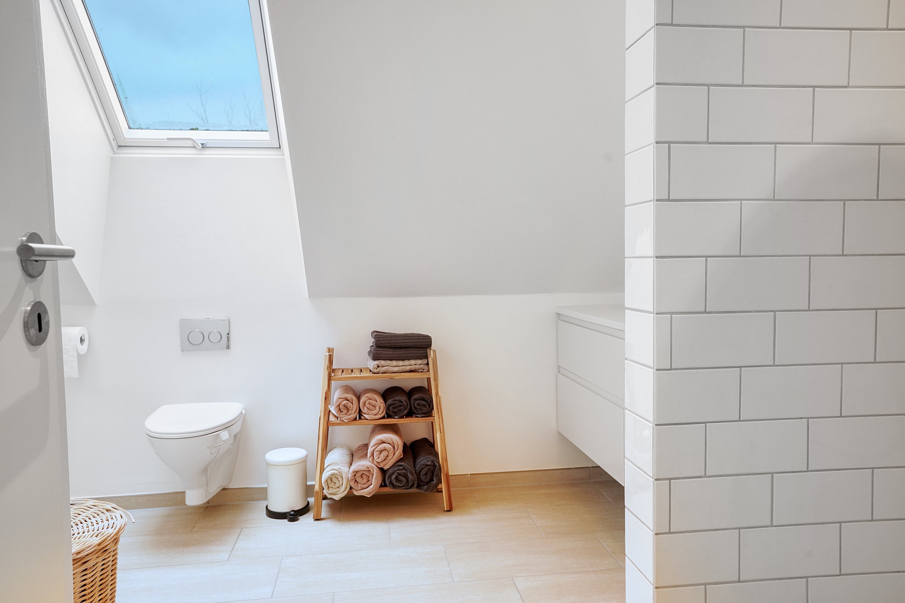 Fremhævet badeværelse billede i fuldskærmstilstand. Billede af Asminderødgade 51B, 3480 Fredensborg