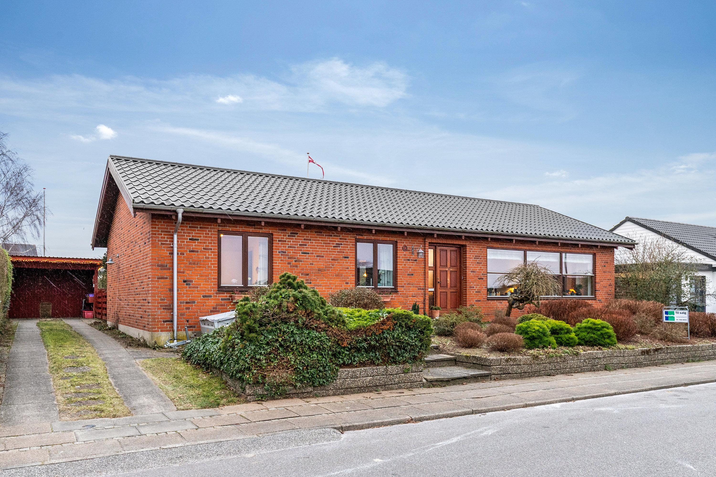 Fremhævet ejendommen billede i fuldskærmstilstand. Billede af Ahornvej 8, 6000 Kolding