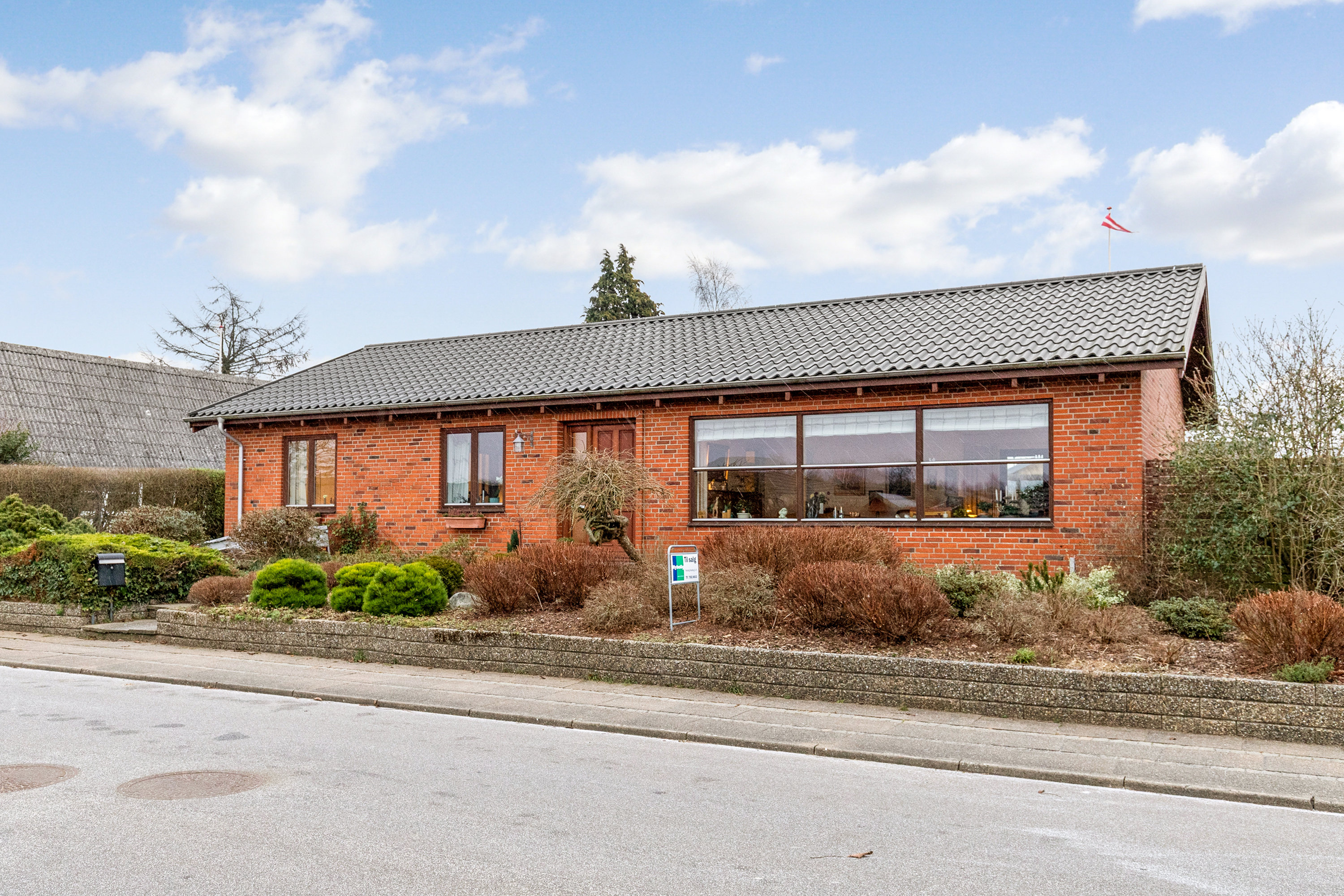 Fremhævet ejendommen billede i fuldskærmstilstand. Billede af Ahornvej 8, 6000 Kolding