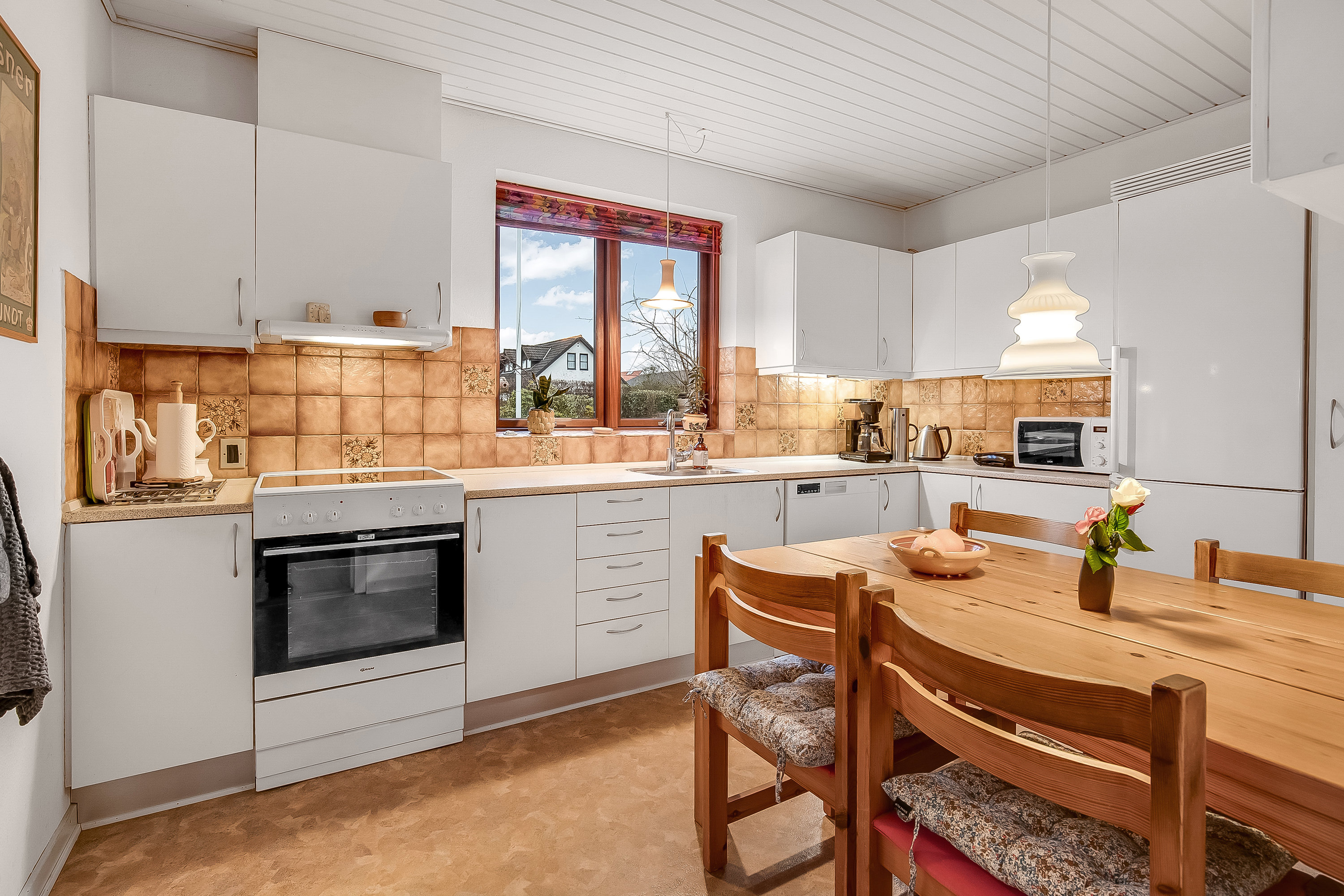 Miniaturebillede 1: køkken. Billede af Ahornvej 8, 6000 Kolding