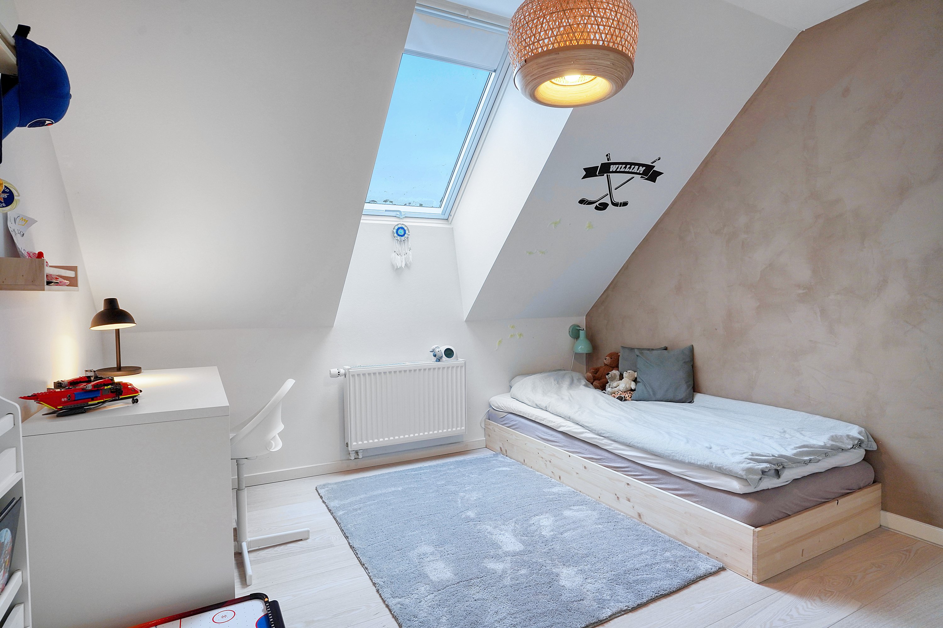 Fremhævet værelse billede i fuldskærmstilstand. Billede af Asminderødgade 51B, 3480 Fredensborg