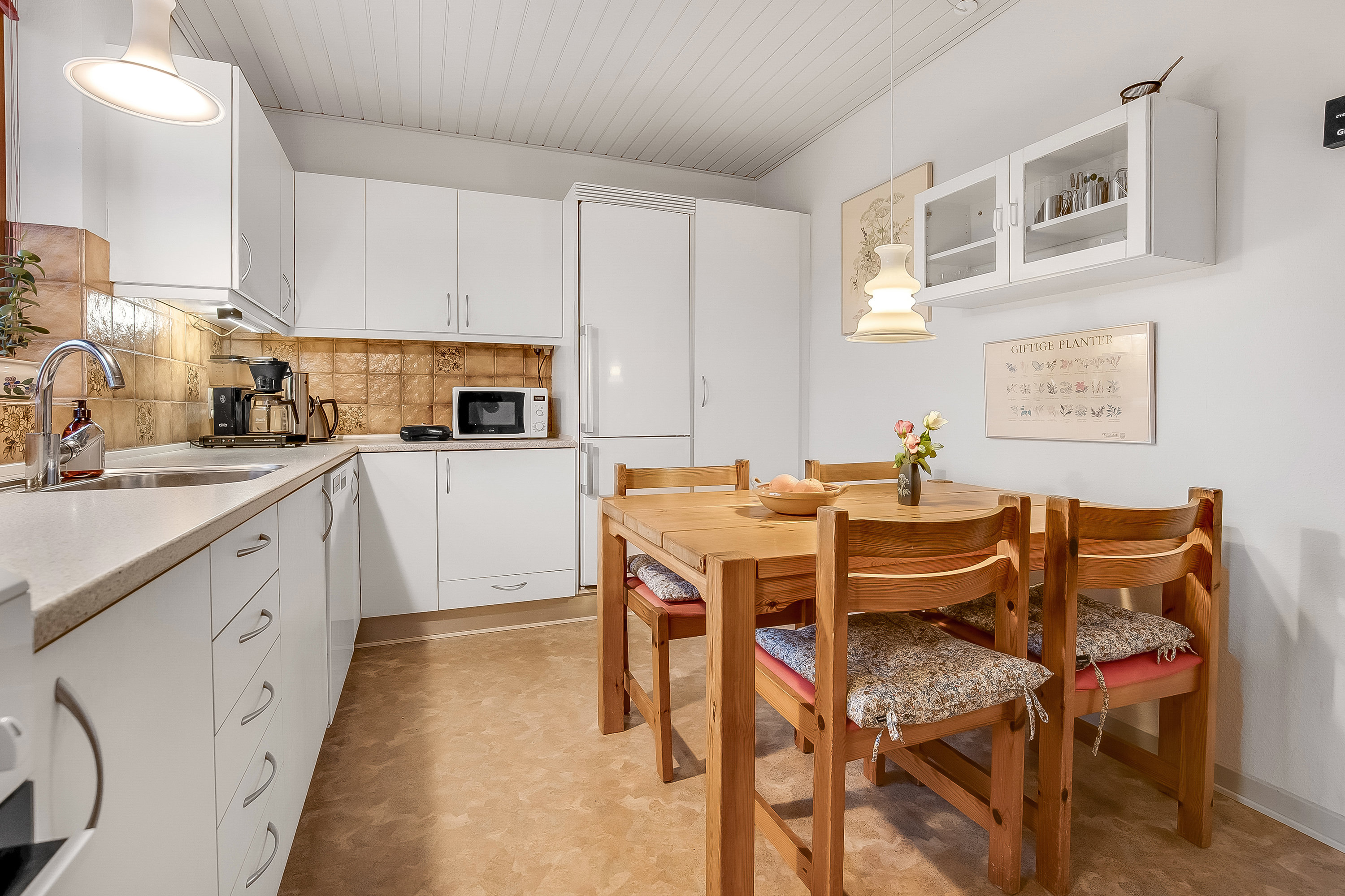 Fremhævet køkken billede i fuldskærmstilstand. Billede af Ahornvej 8, 6000 Kolding