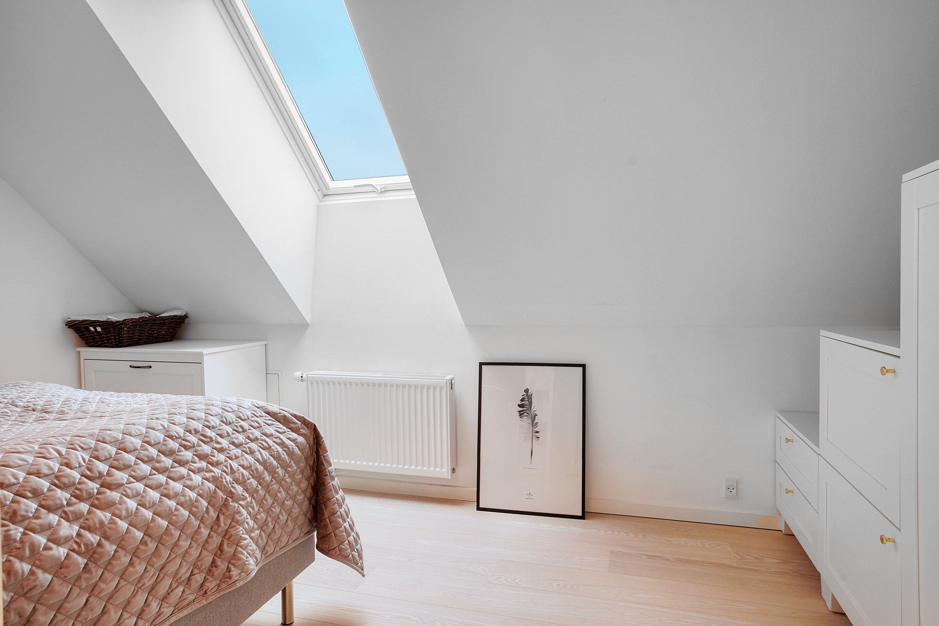 Fremhævet værelse billede i fuldskærmstilstand. Billede af Asminderødgade 51B, 3480 Fredensborg