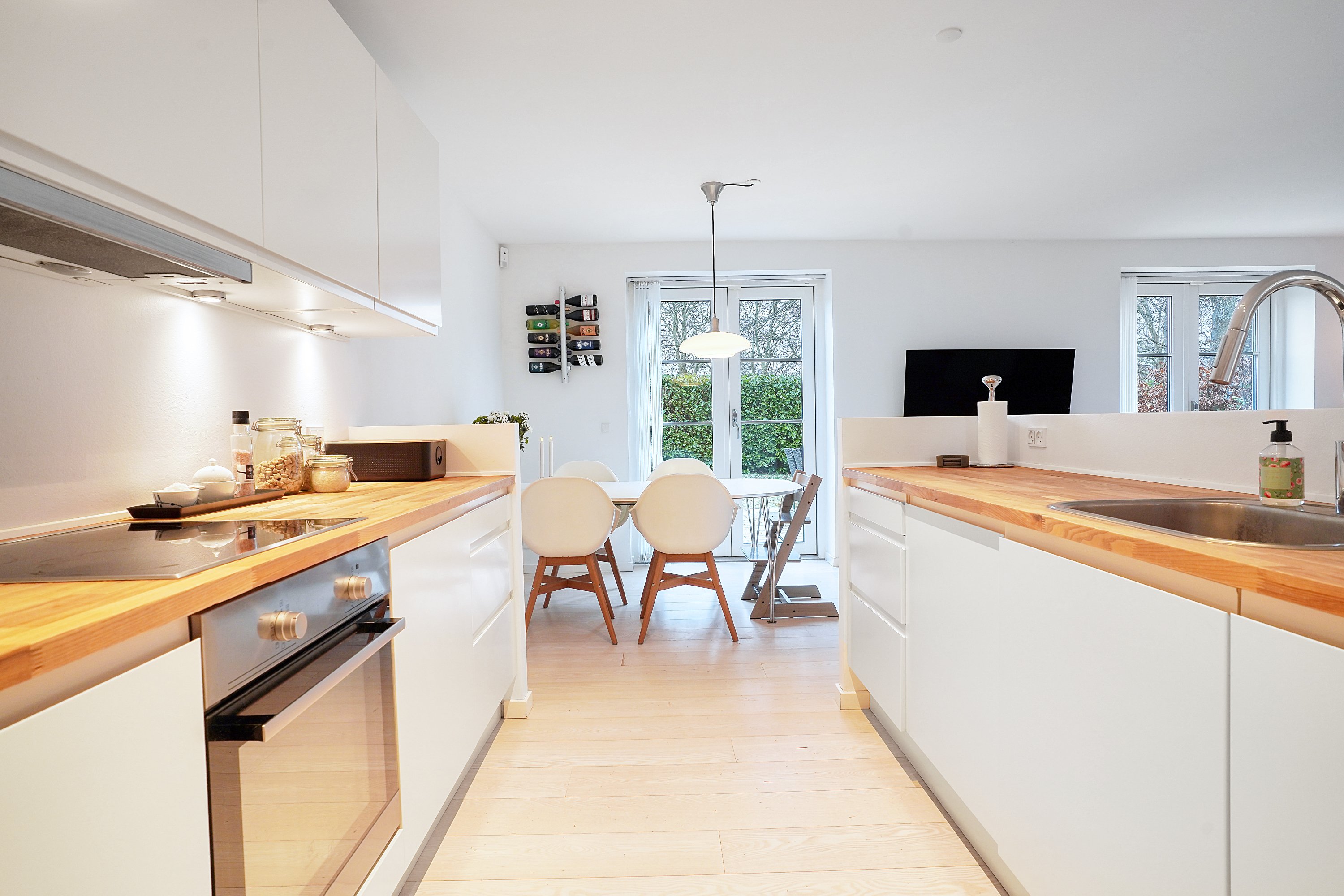 Fremhævet køkken billede i fuldskærmstilstand. Billede af Asminderødgade 51B, 3480 Fredensborg