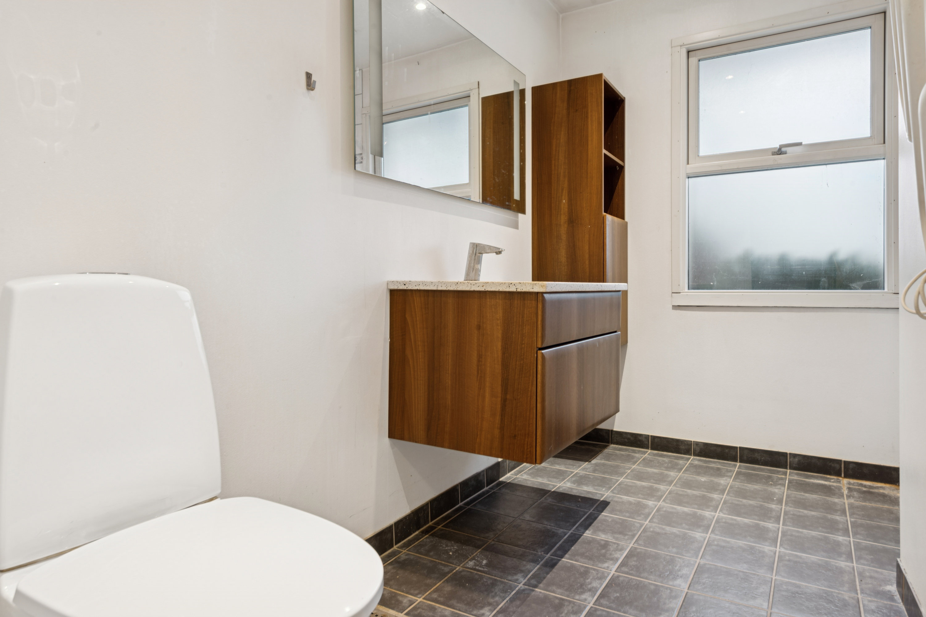 Fremhævet badeværelse billede i fuldskærmstilstand. Billede af Dønnergårds Alle 211, 2670 Greve