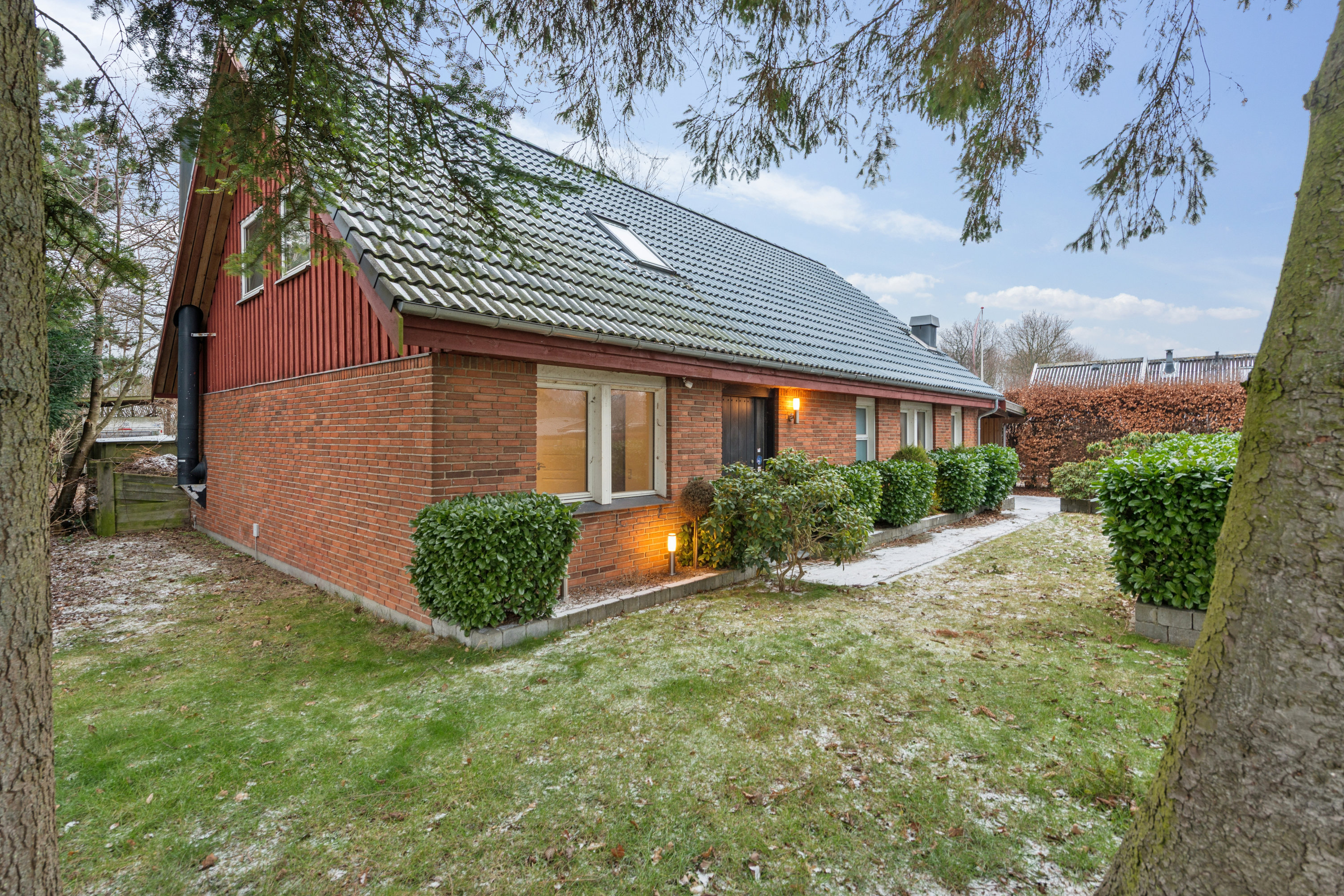 Villa: Ejendommen på Dønnergårds Alle 211, 2670 Greve