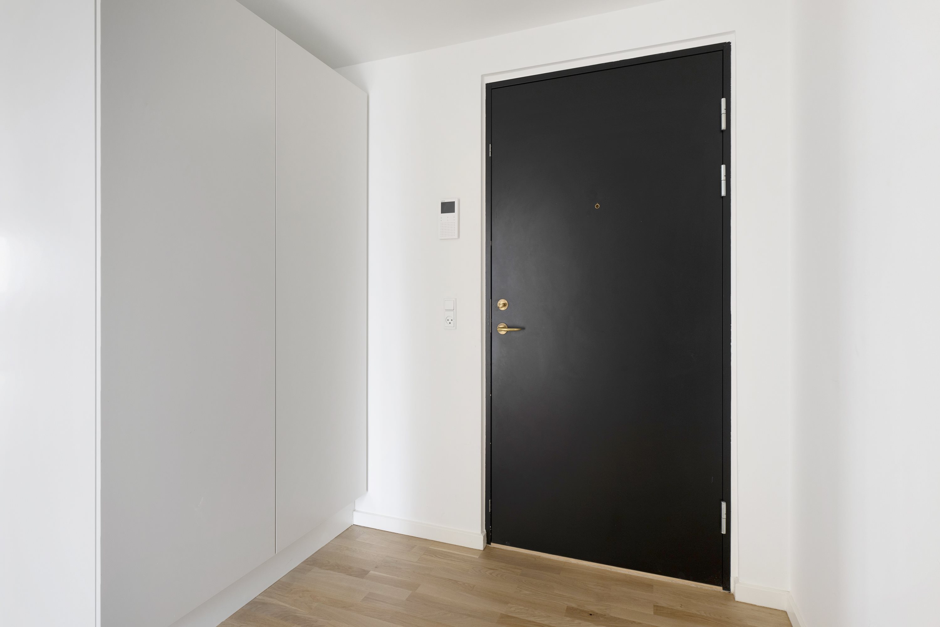 Fremhævet gang billede i fuldskærmstilstand. Billede af Ejler Billes Allé 28, 4. th., 2300 København S