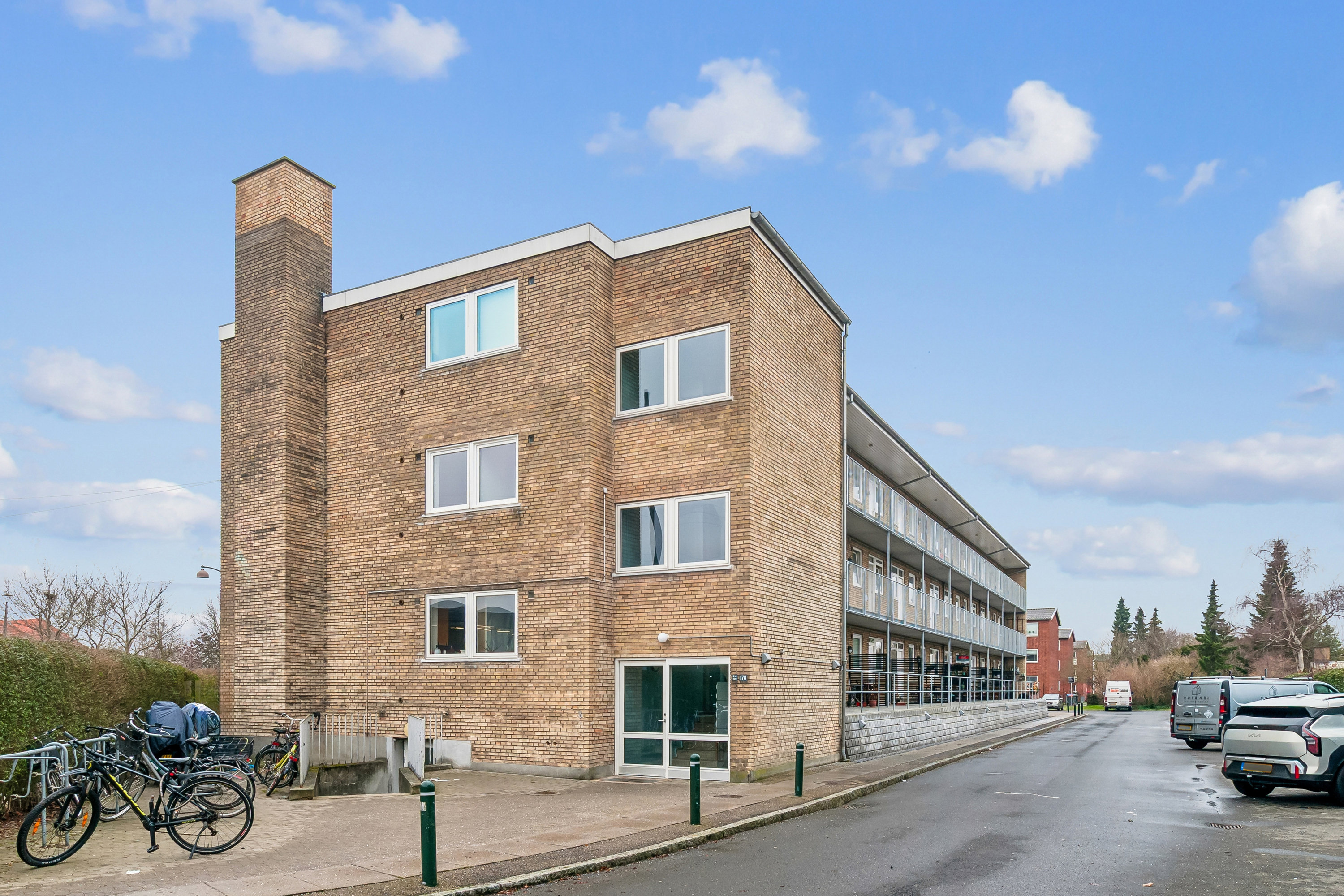 Fremhævet  billede i fuldskærmstilstand. Billede af Gammel Køge Landevej 178, 1. a., 2500 Valby