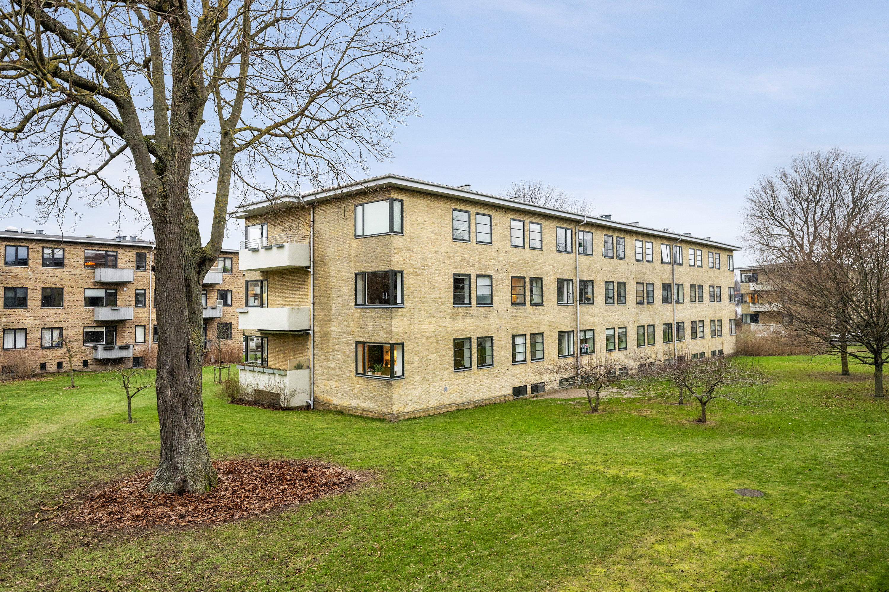 Fremhævet ejendommen billede i fuldskærmstilstand. Billede af Blidahpark 33, 2. th., 2900 Hellerup