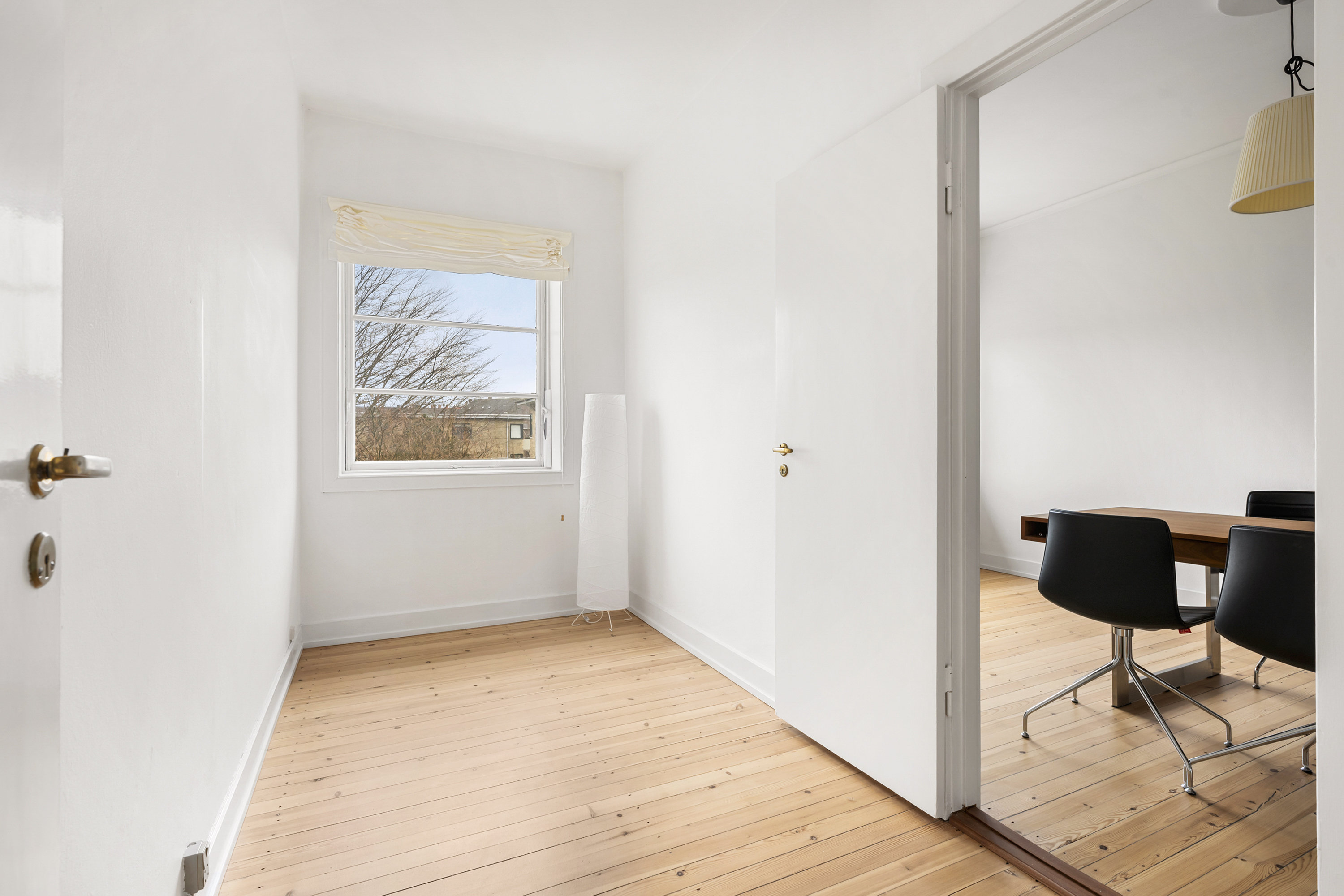 Fremhævet værelse billede i fuldskærmstilstand. Billede af Blidahpark 33, 2. th., 2900 Hellerup