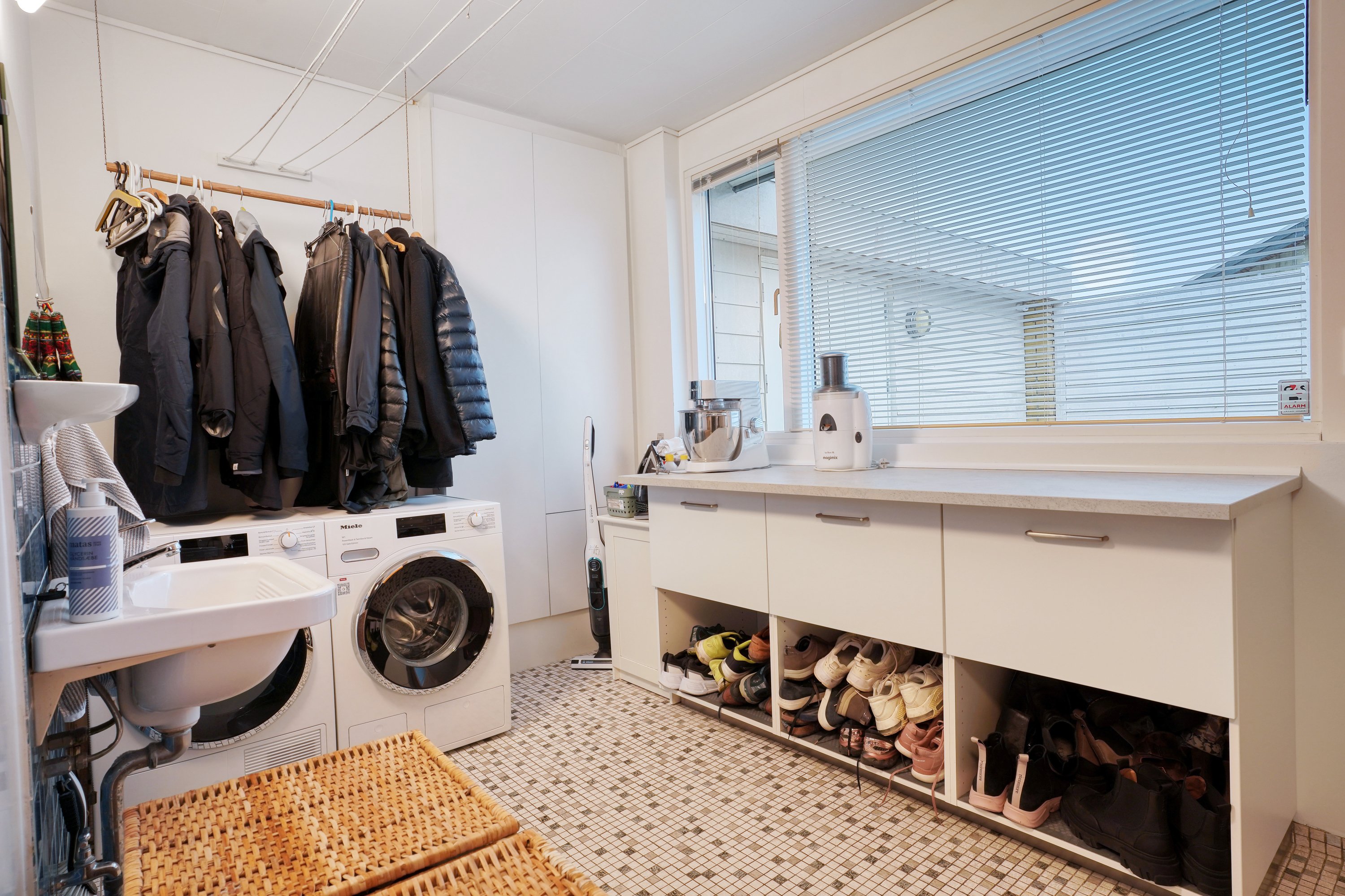 Fremhævet bryggers billede i fuldskærmstilstand. Billede af Dybedalsvej 23, 3520 Farum