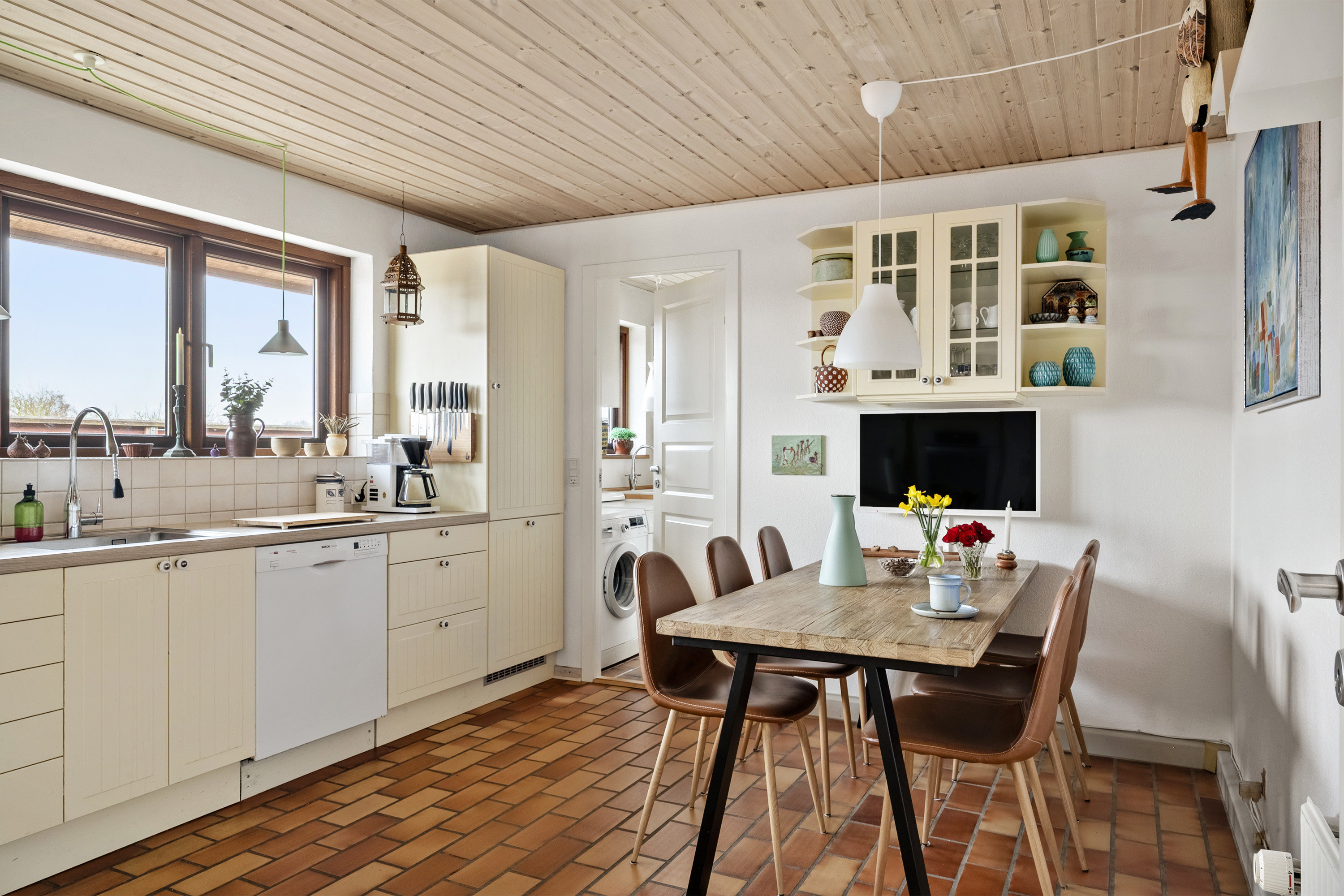 Fremhævet spisestue billede i fuldskærmstilstand. Billede af Hvedevænget 59, 8700 Horsens