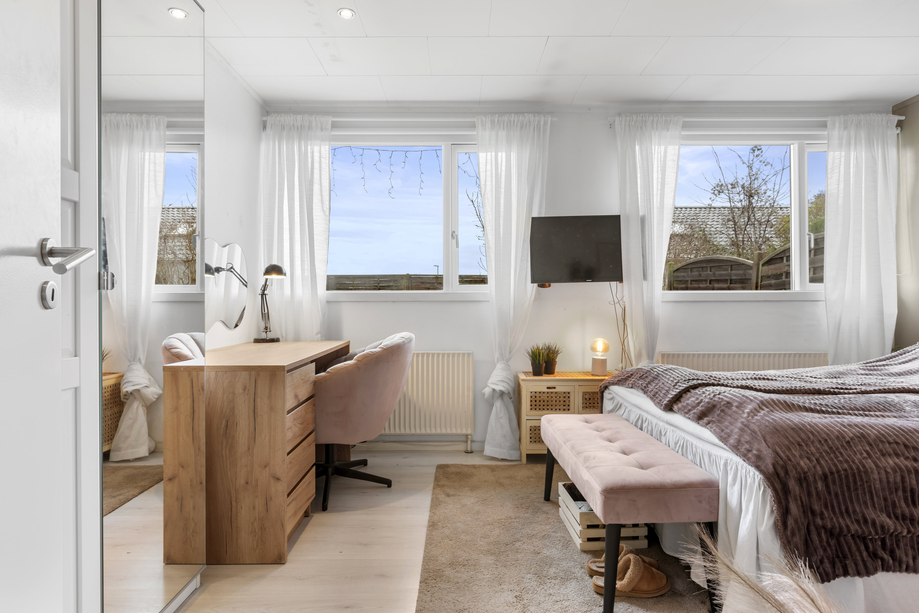 Fremhævet  billede i fuldskærmstilstand. Billede af Aladdinvej 18, 2770 Kastrup