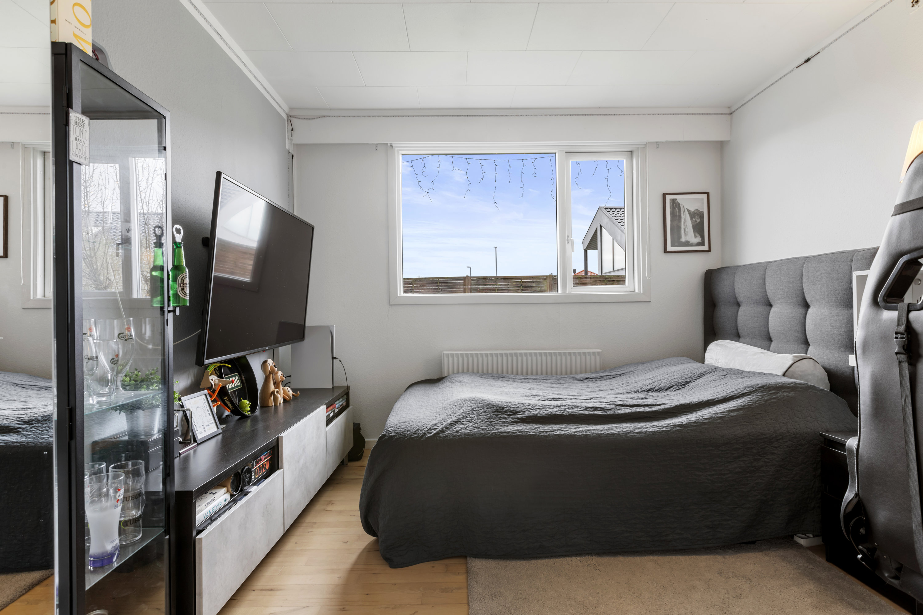 Fremhævet  billede i fuldskærmstilstand. Billede af Aladdinvej 18, 2770 Kastrup