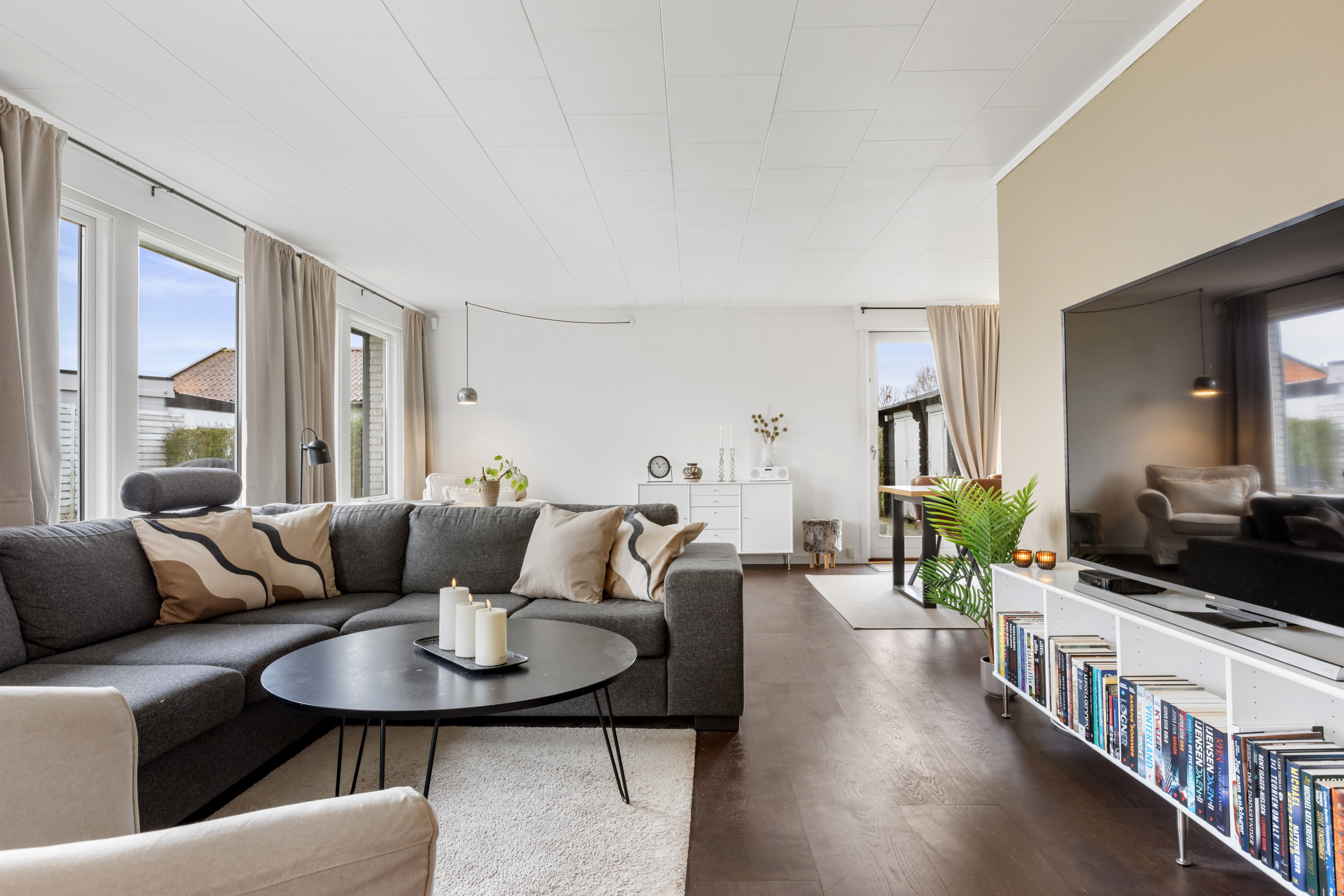 Fremhævet  billede i fuldskærmstilstand. Billede af Aladdinvej 18, 2770 Kastrup