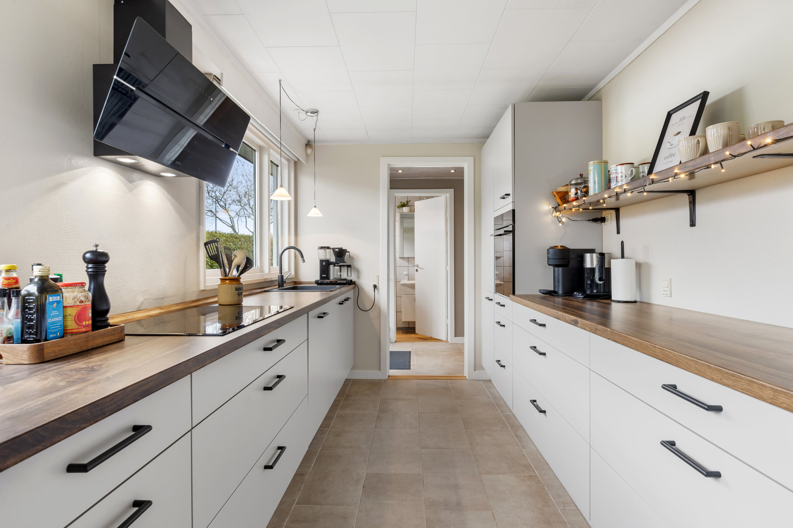 Fremhævet  billede i fuldskærmstilstand. Billede af Aladdinvej 18, 2770 Kastrup