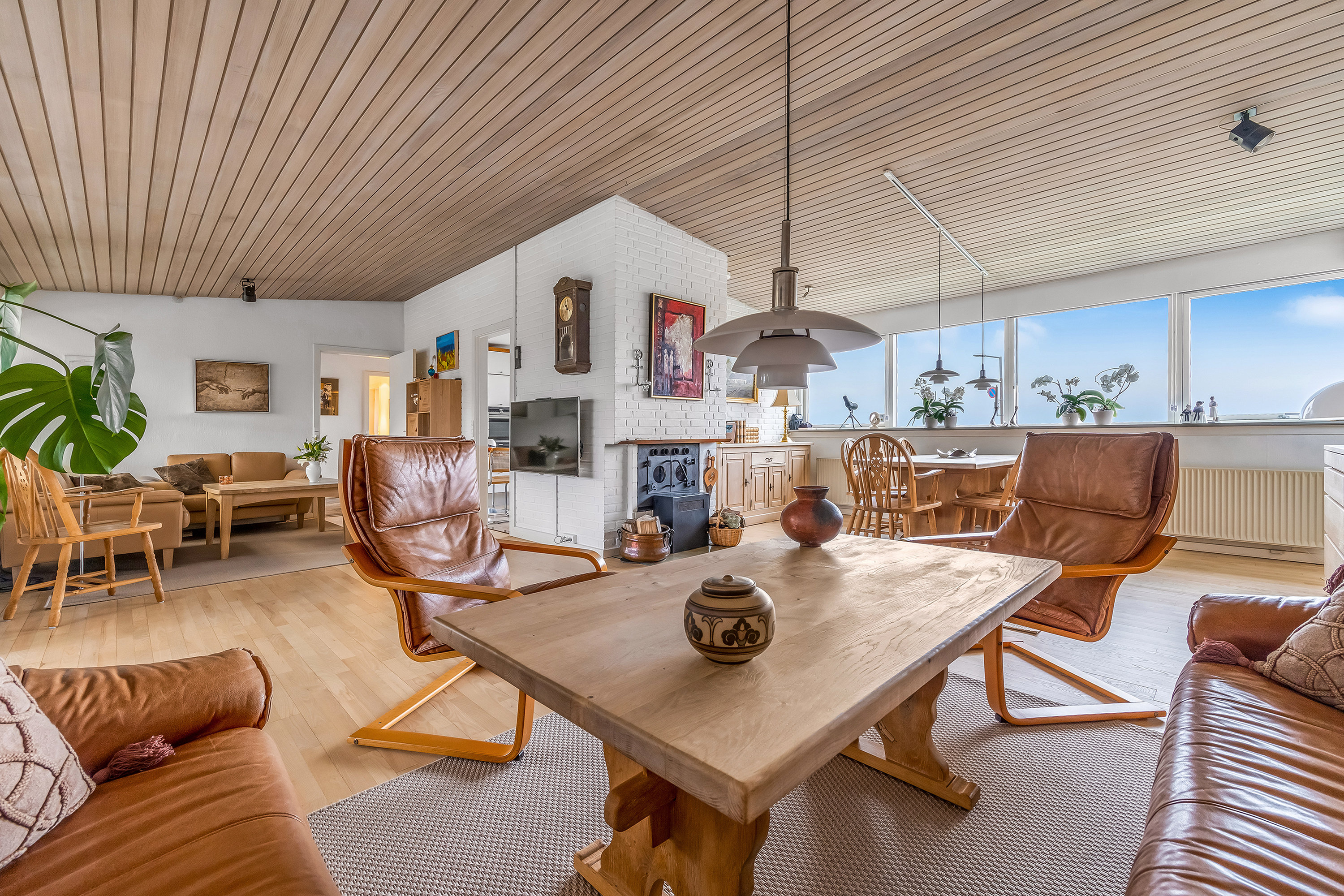 Fremhævet stue billede i fuldskærmstilstand. Billede af Linderupvej 7, 3600 Frederikssund