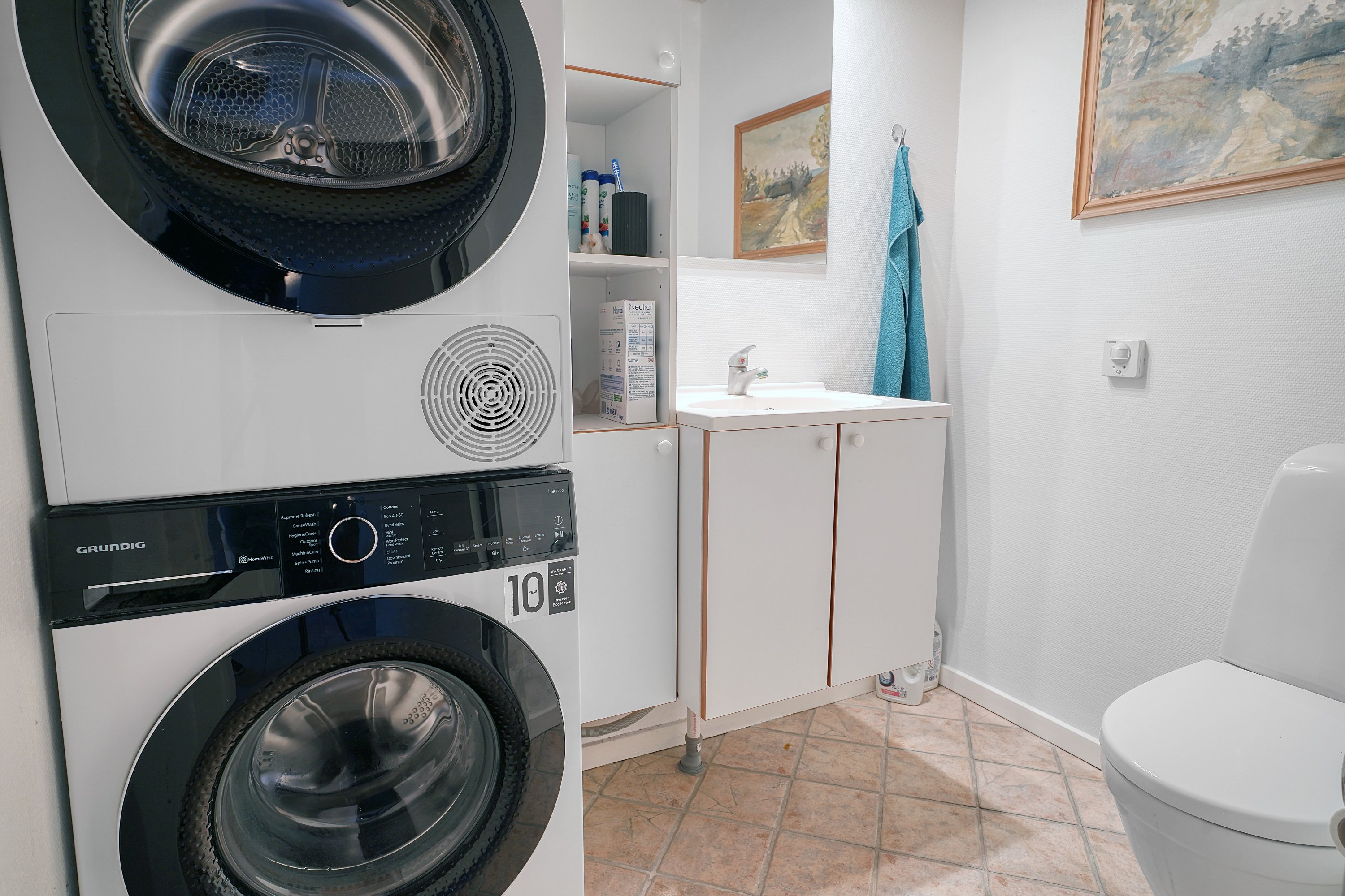 Fremhævet wc billede i fuldskærmstilstand. Billede af Frederiksborgvej 170, 3450 Allerød