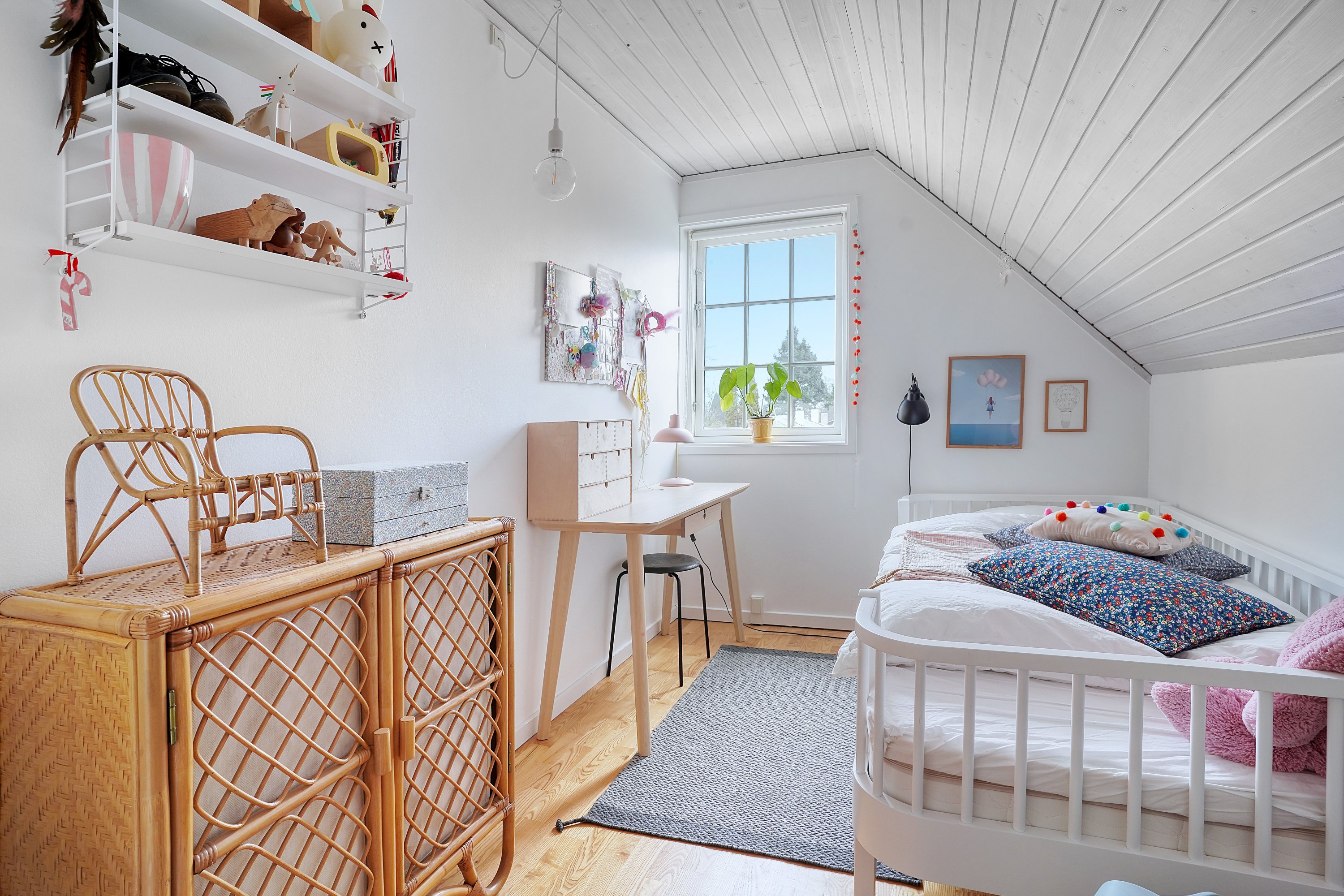 Fremhævet værelse billede i fuldskærmstilstand. Billede af Humlebæk Strandvej 147, 3050 Humlebæk