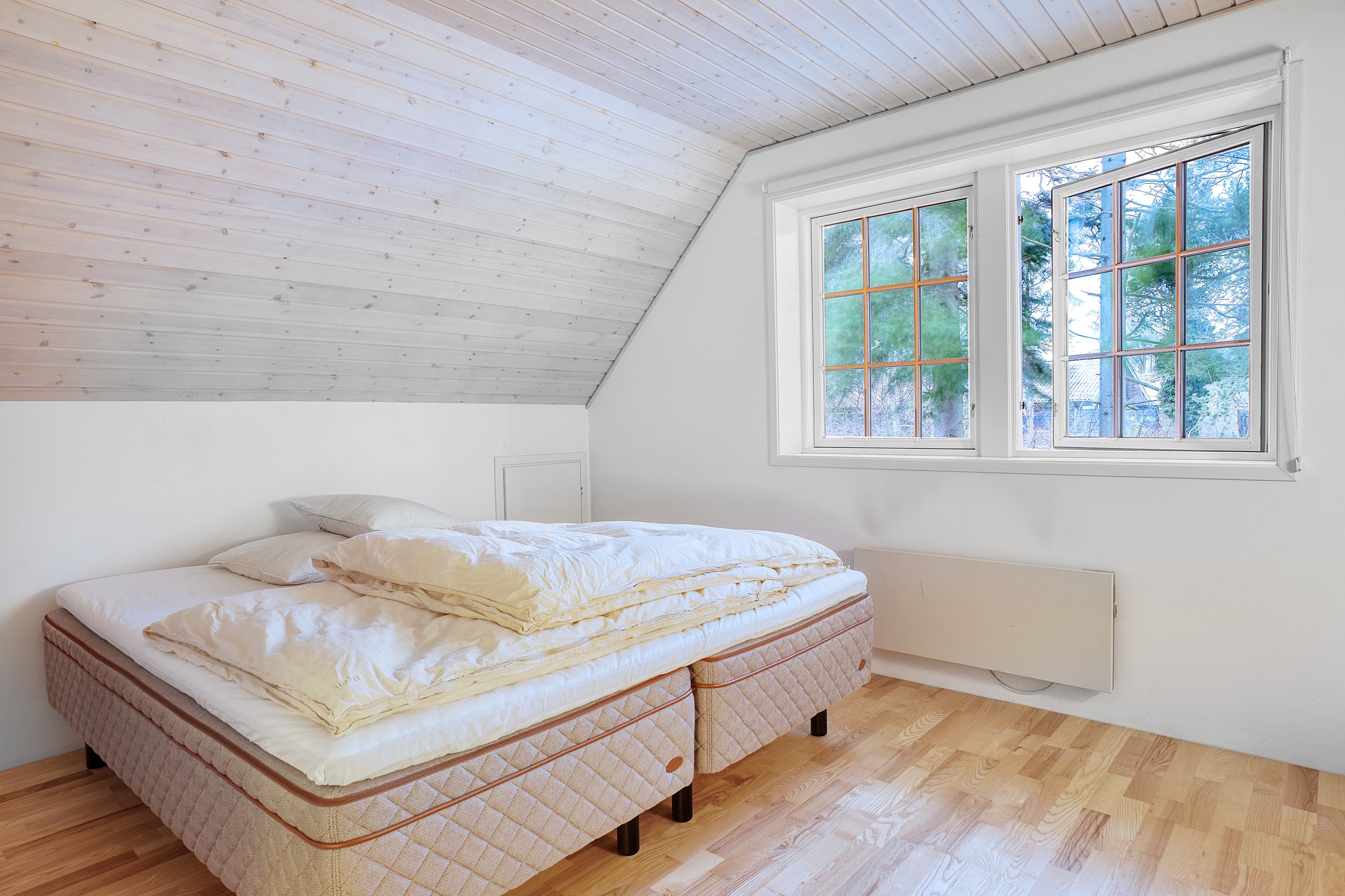 Fremhævet værelse billede i fuldskærmstilstand. Billede af Humlebæk Strandvej 147, 3050 Humlebæk